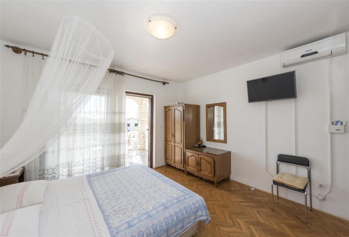 Studio Apartment 1 photo 1