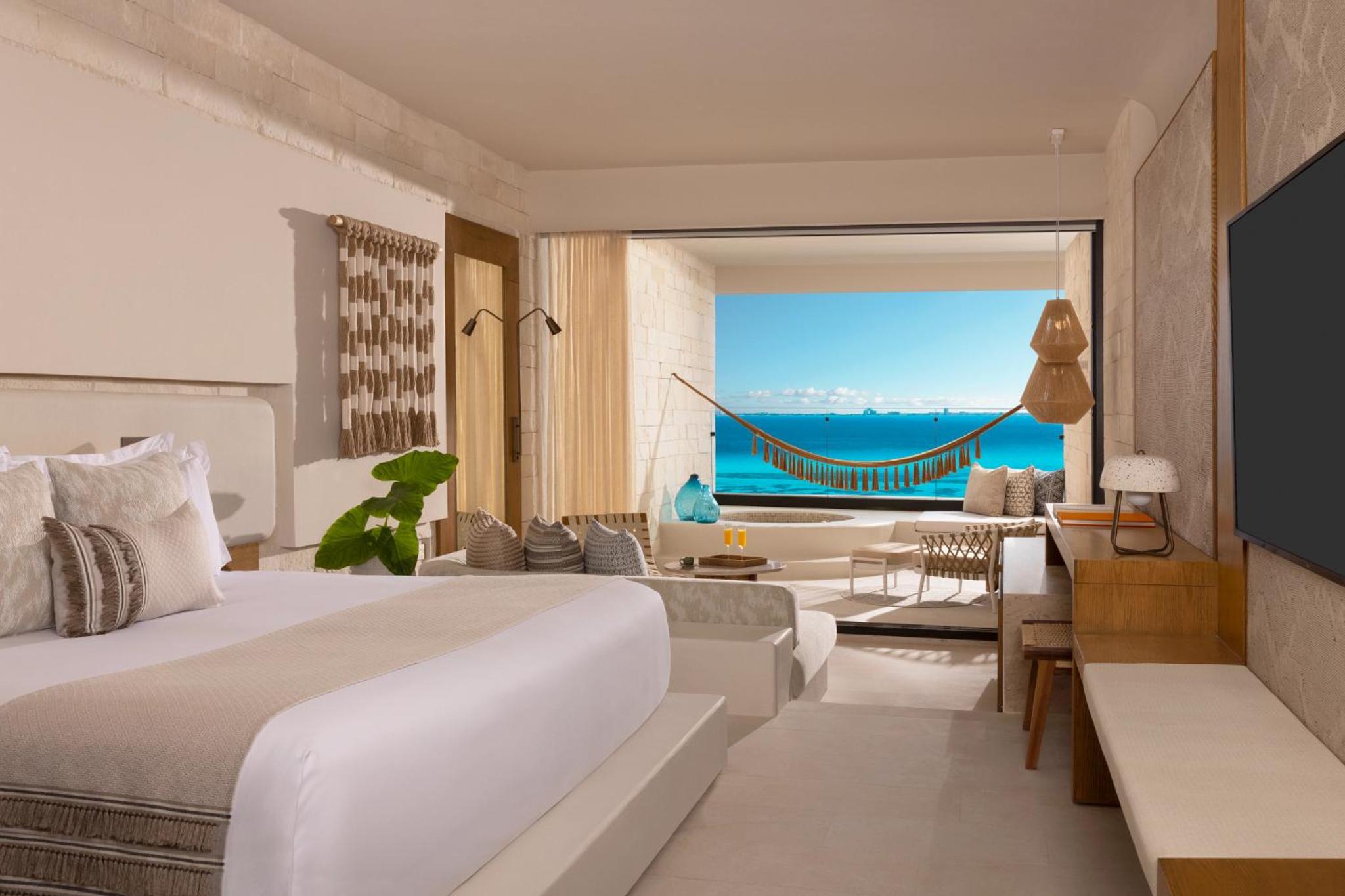 Signature Oceanfront Junior King Suite with Hot Tub - Photo 1