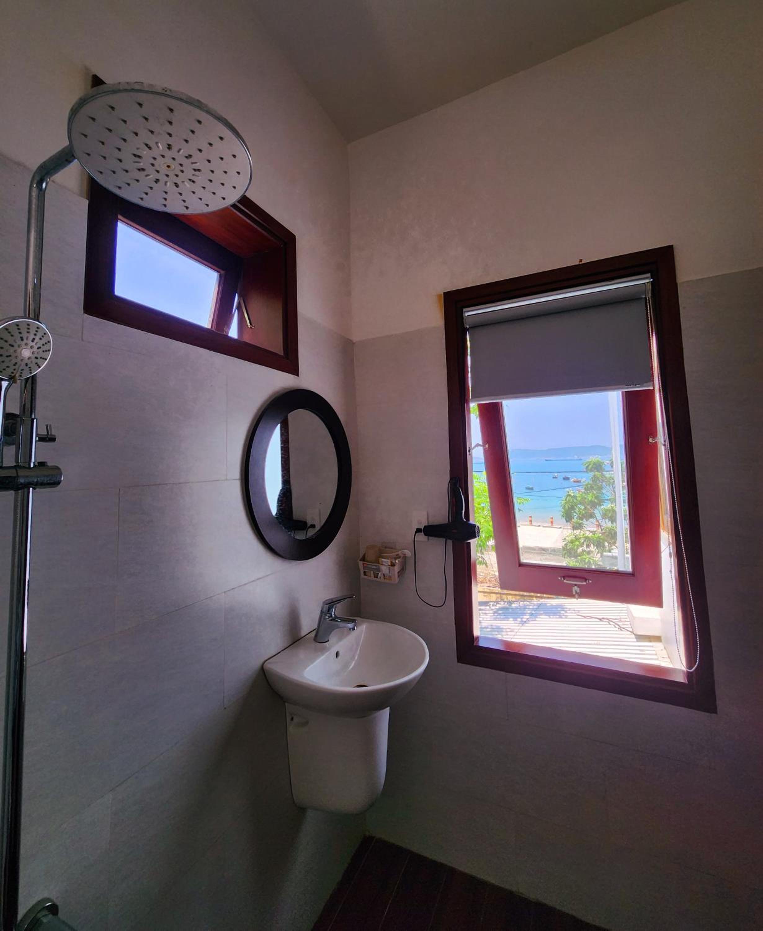 Standard Double or Twin Room with Sea View photo 3