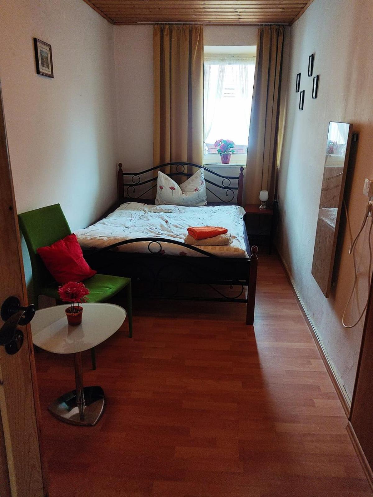 Single Room photo 1