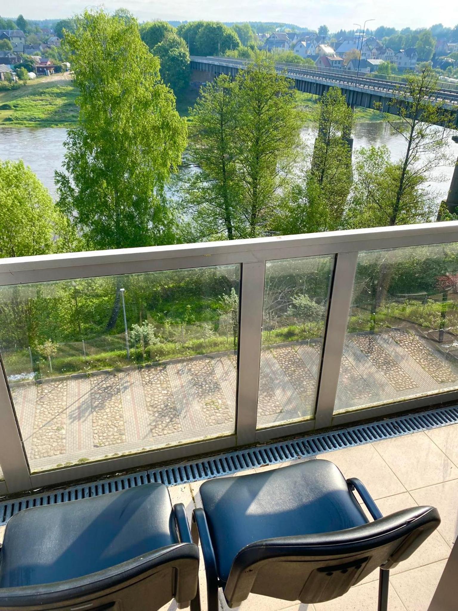 Studio with Balcony photo 2