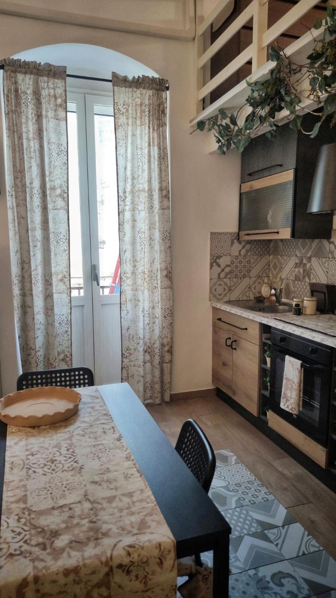One-Bedroom House - Photo 5