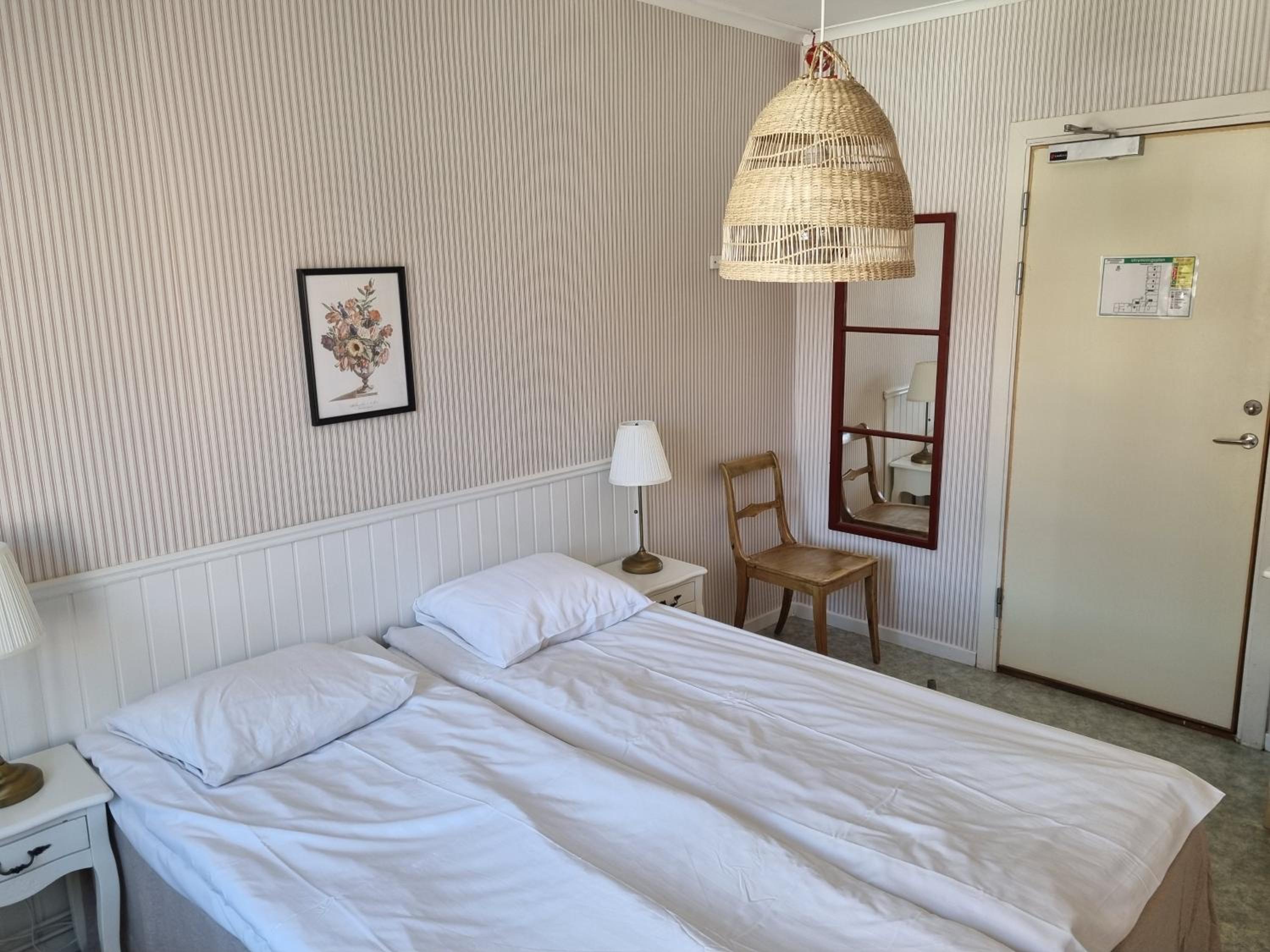 Double Room - Photo 1