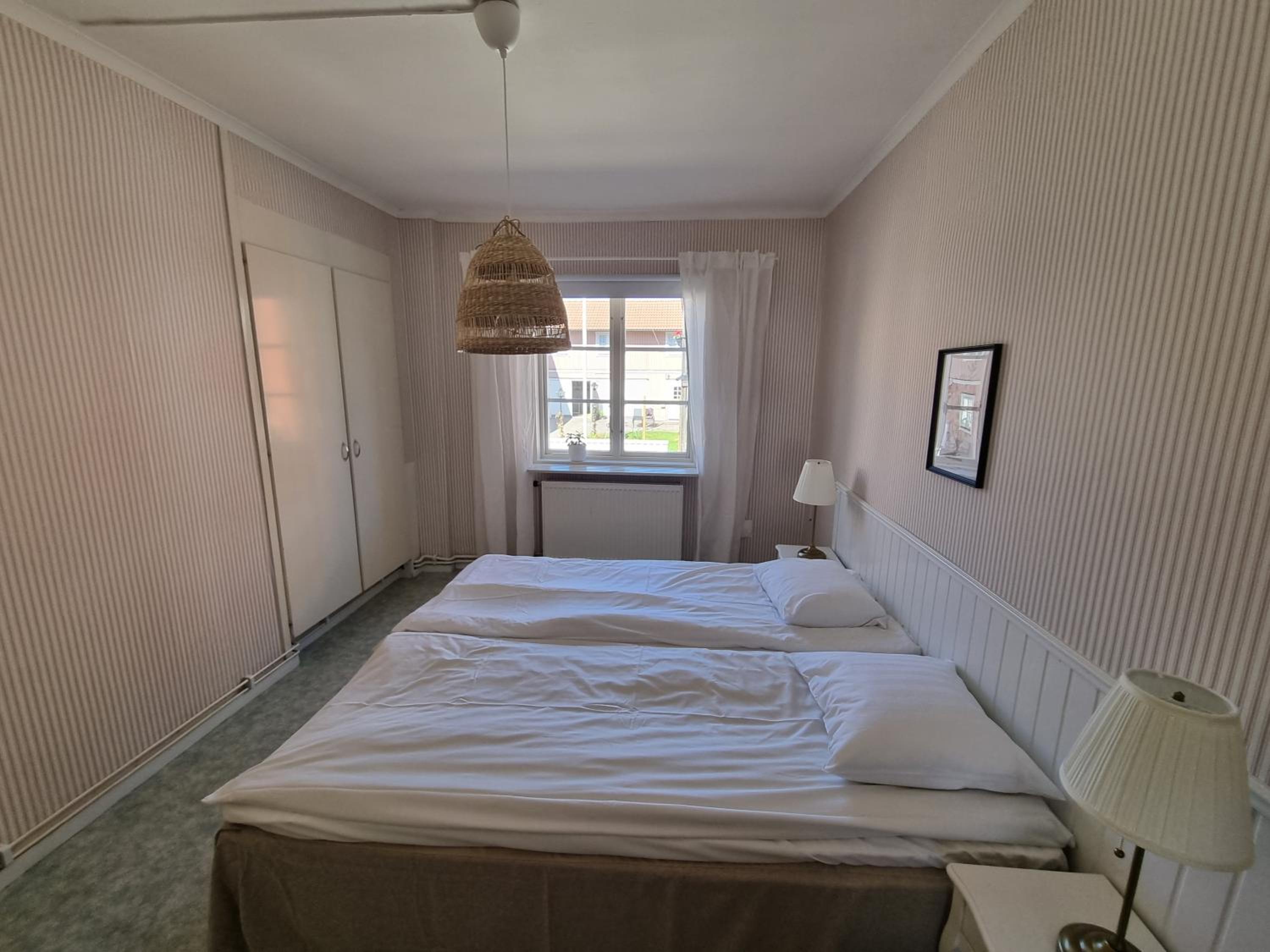Double Room - Photo 8