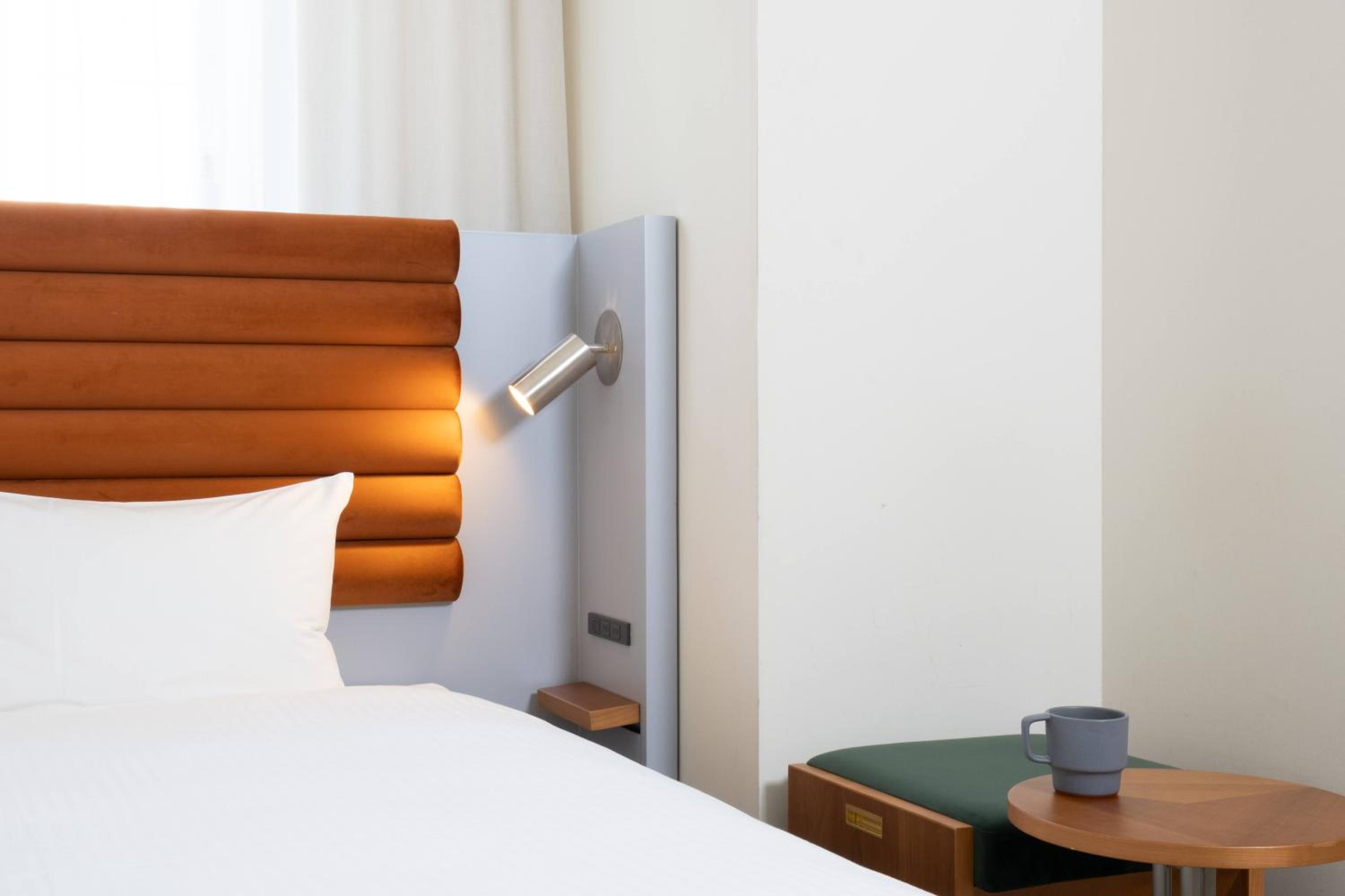 Compact Double Room - Photo 2