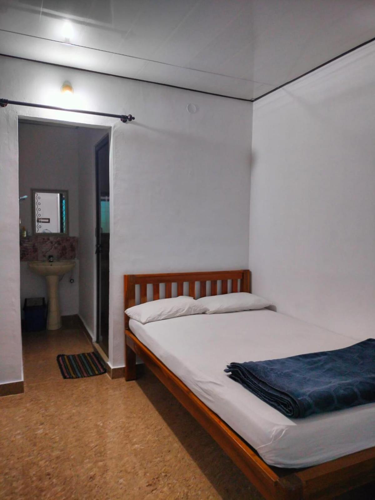 Standard Double Room photo 3