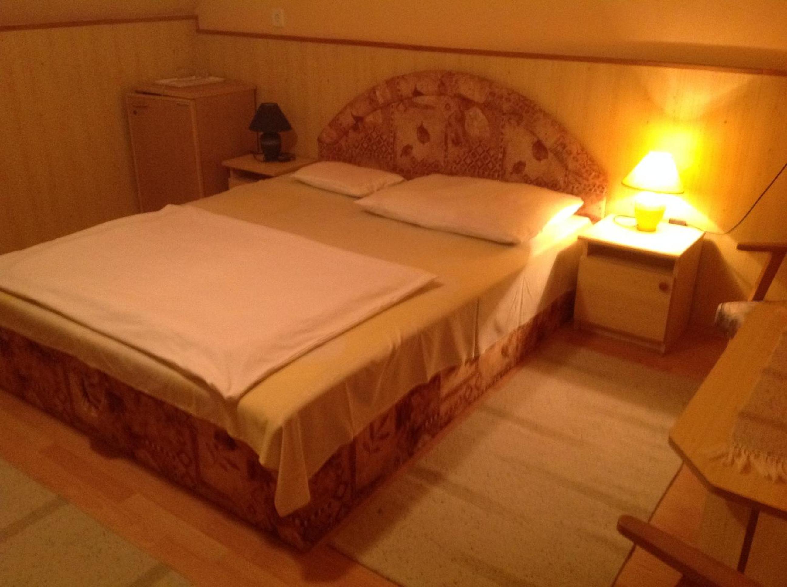 Standard Double or Twin Room photo 3