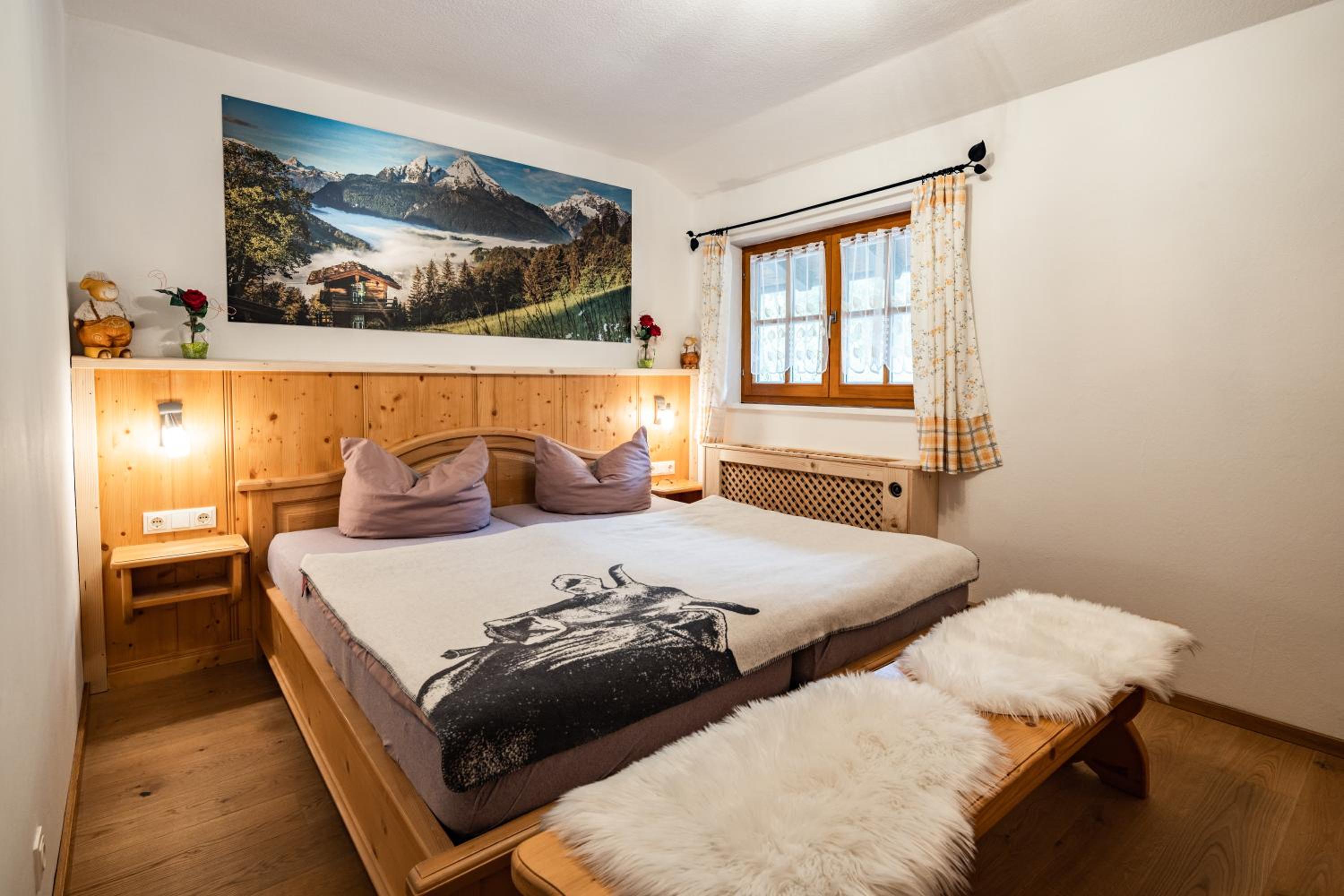 Apartment with Mountain View photo 1