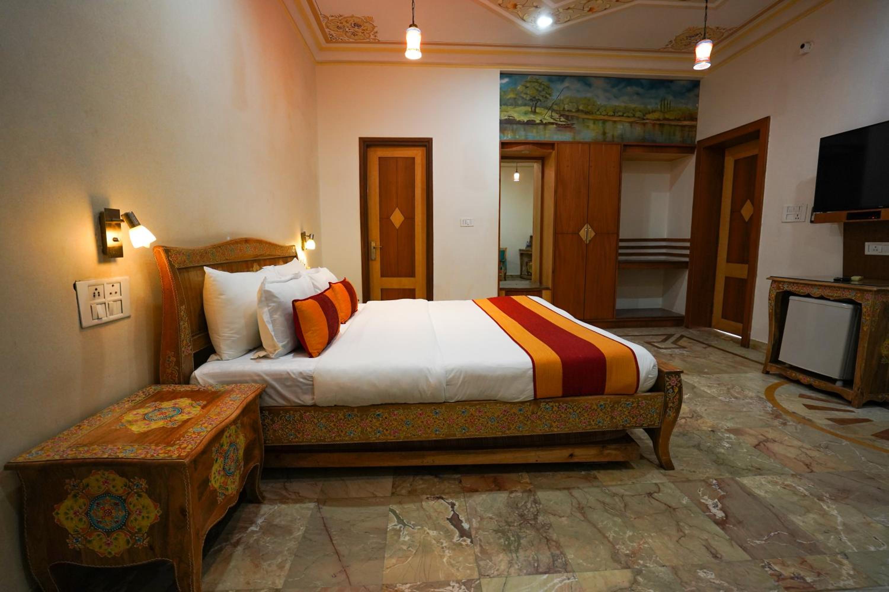 King Room with Pool View photo 1