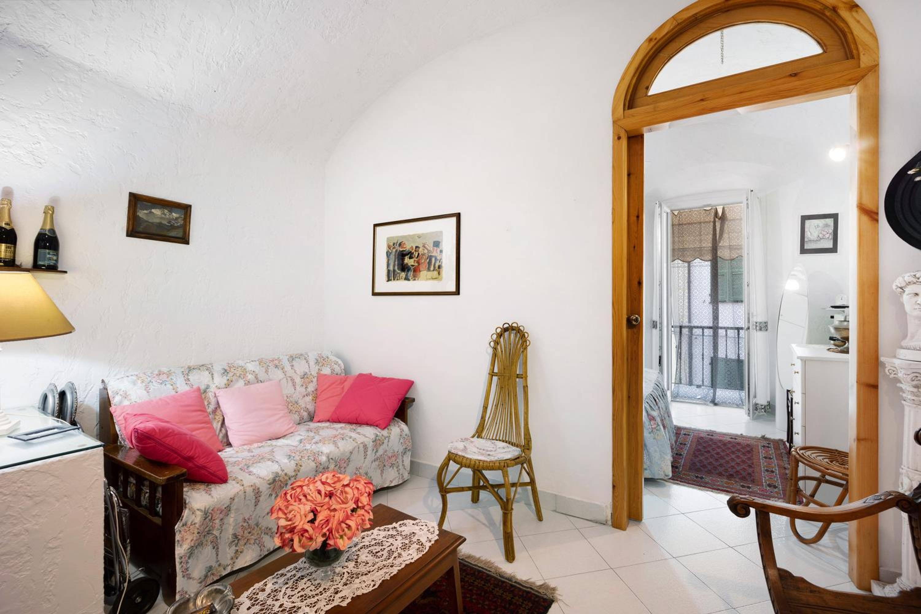 Superior One-Bedroom Apartment with Balcony