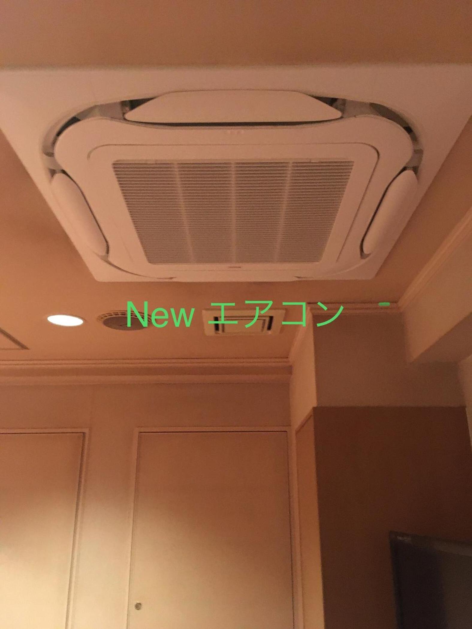 Double Room with Spa Bath - Smoking photo 2