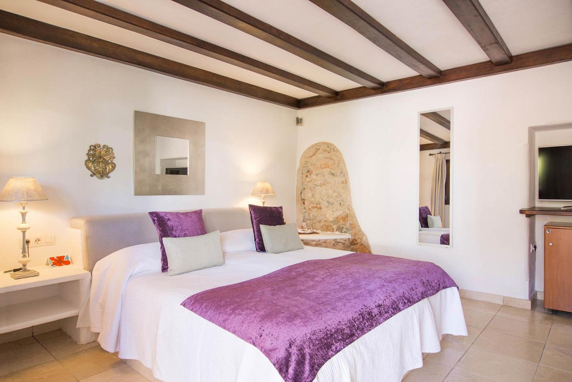 Habitación Doble con Baño Privado