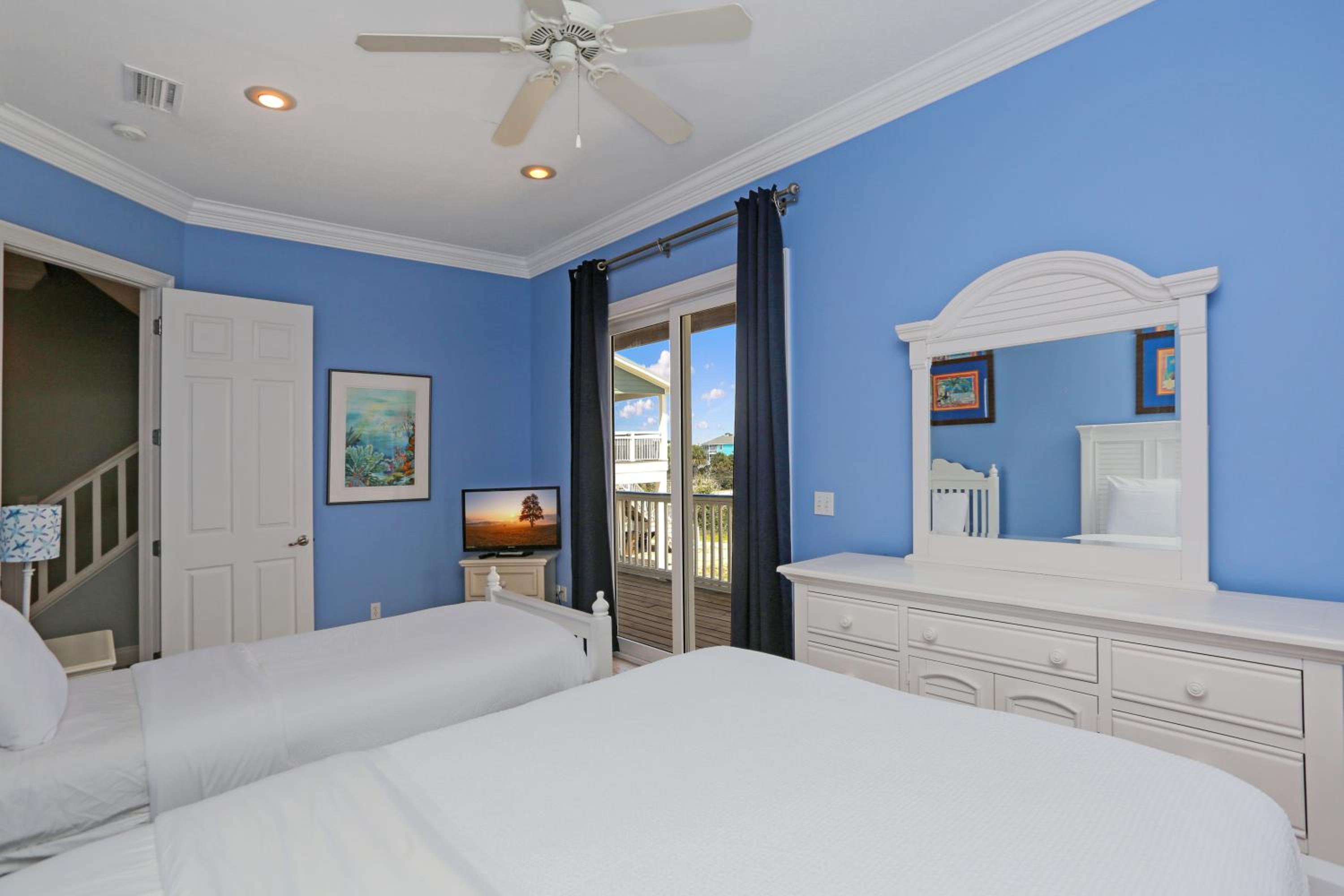Four-Bedroom Vacation Home photo 1