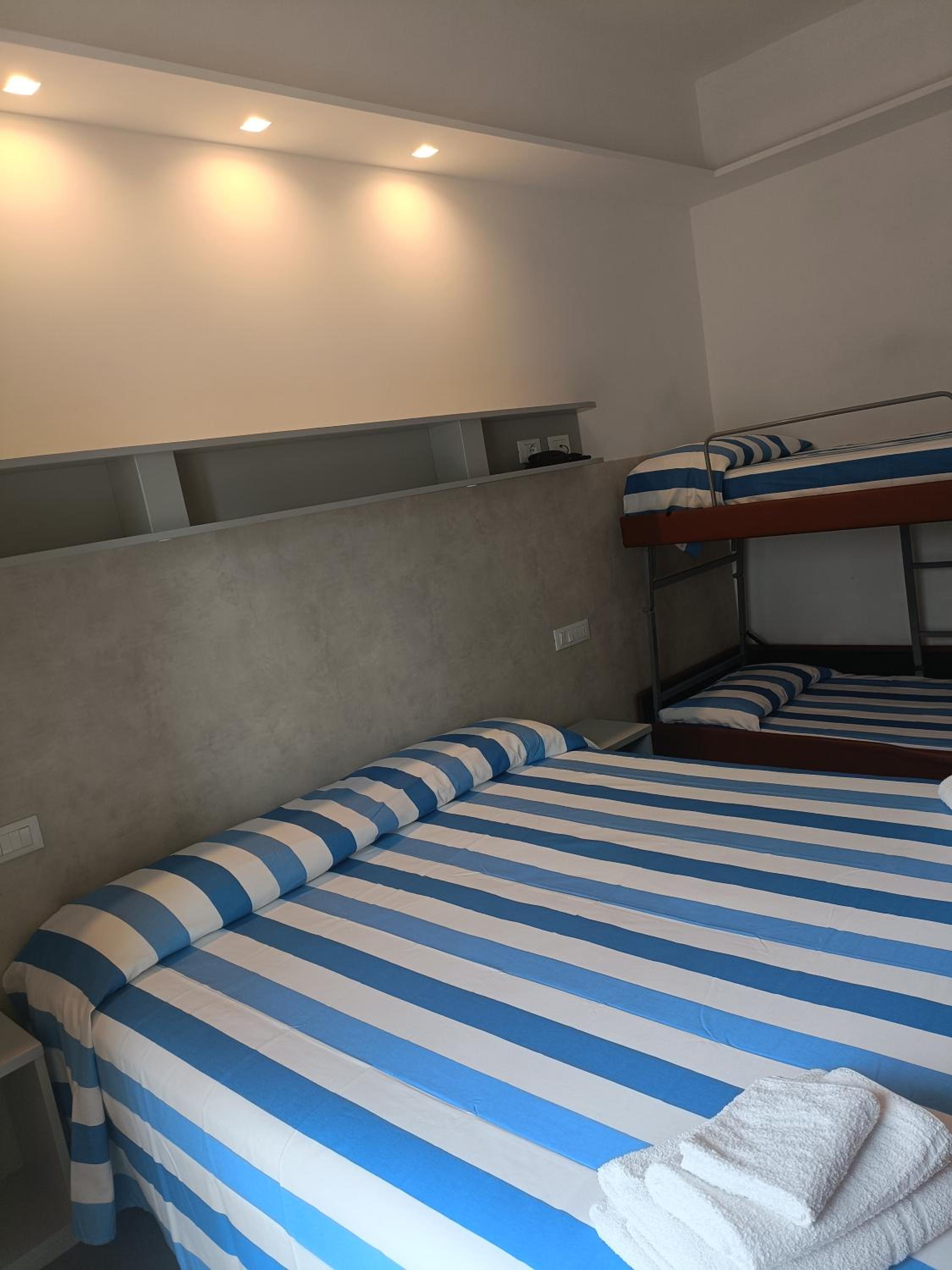 Comfort Quadruple Room