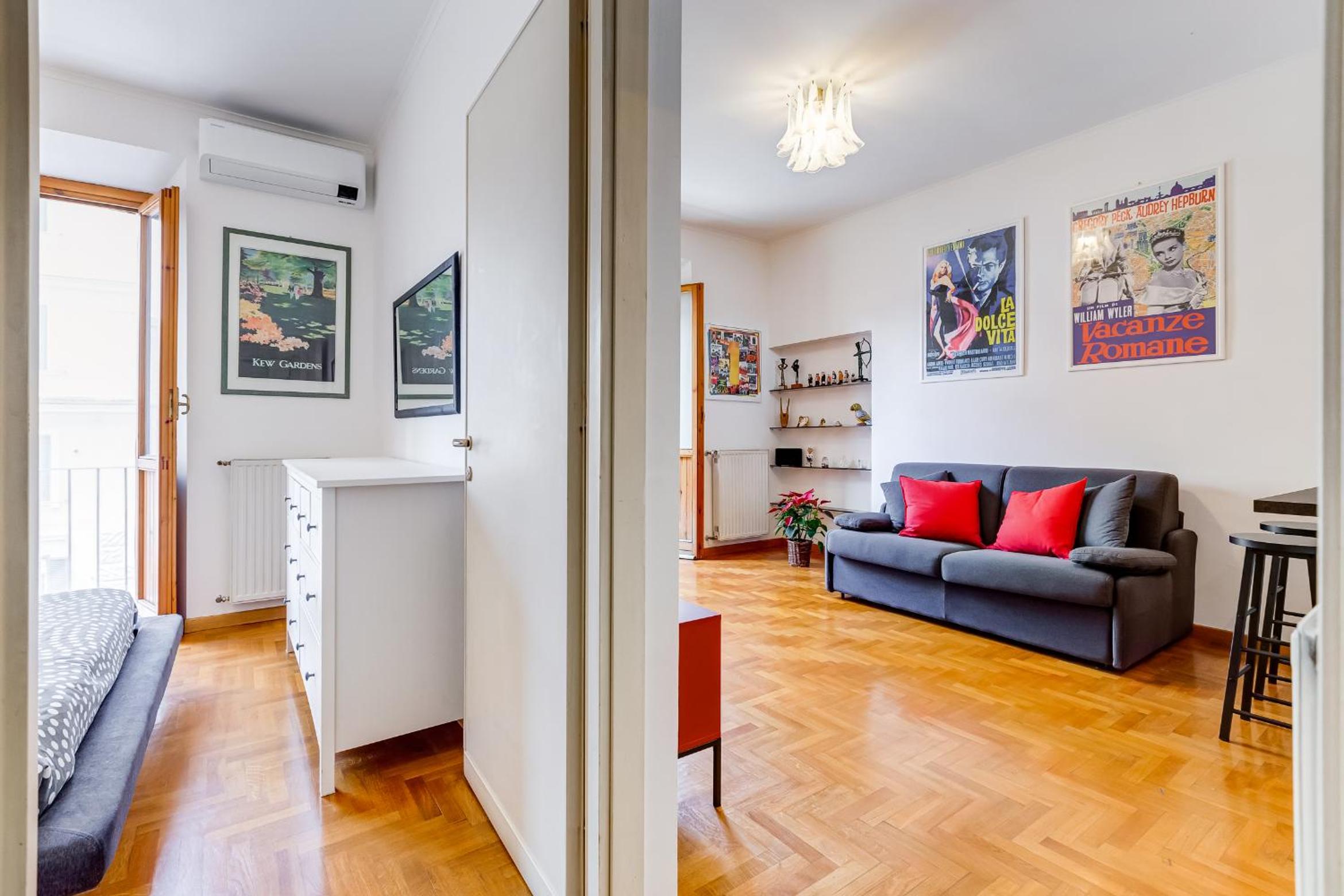 Apartment photo 1
