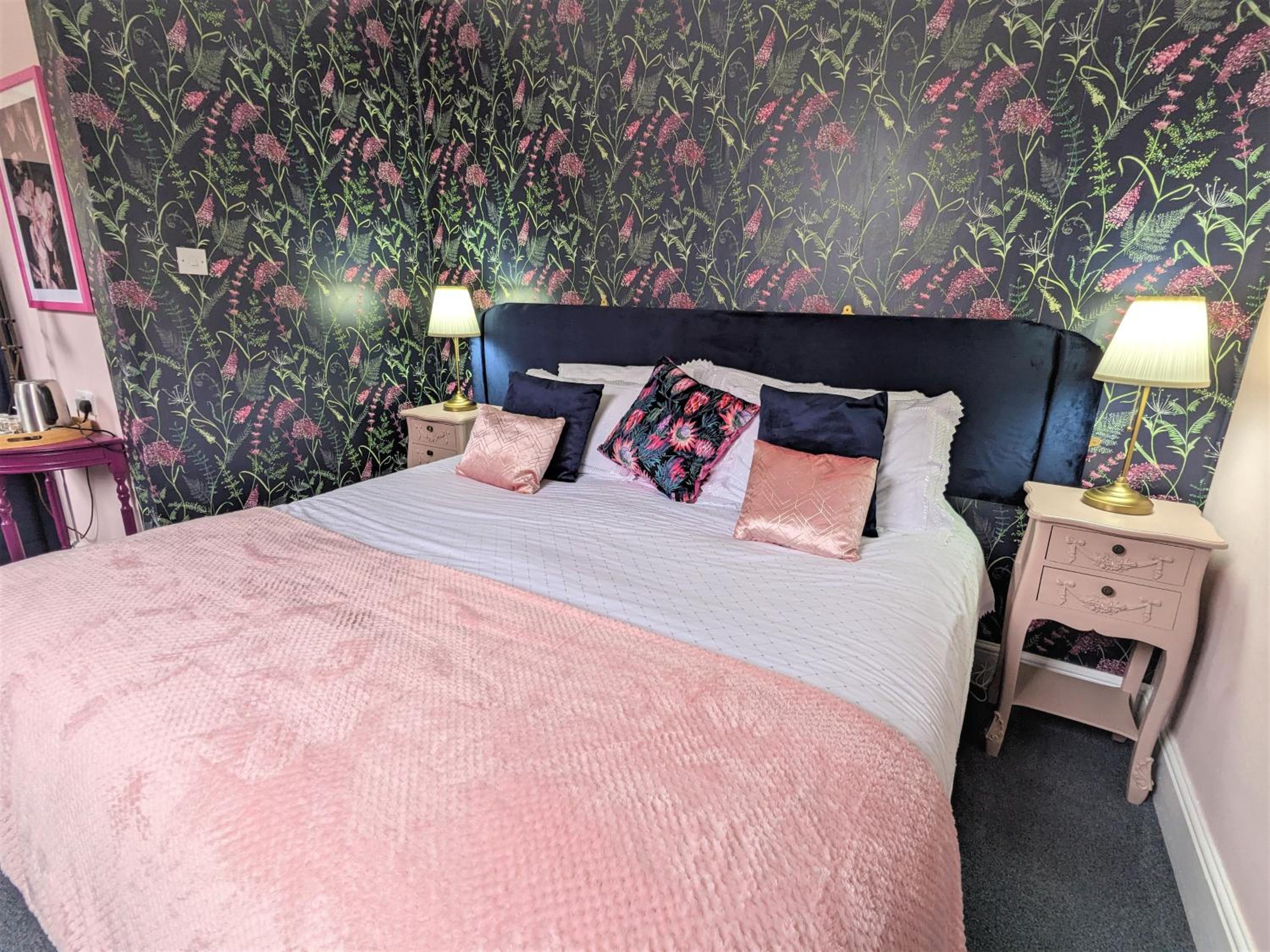 Deluxe Double Or Twin Room photo 1