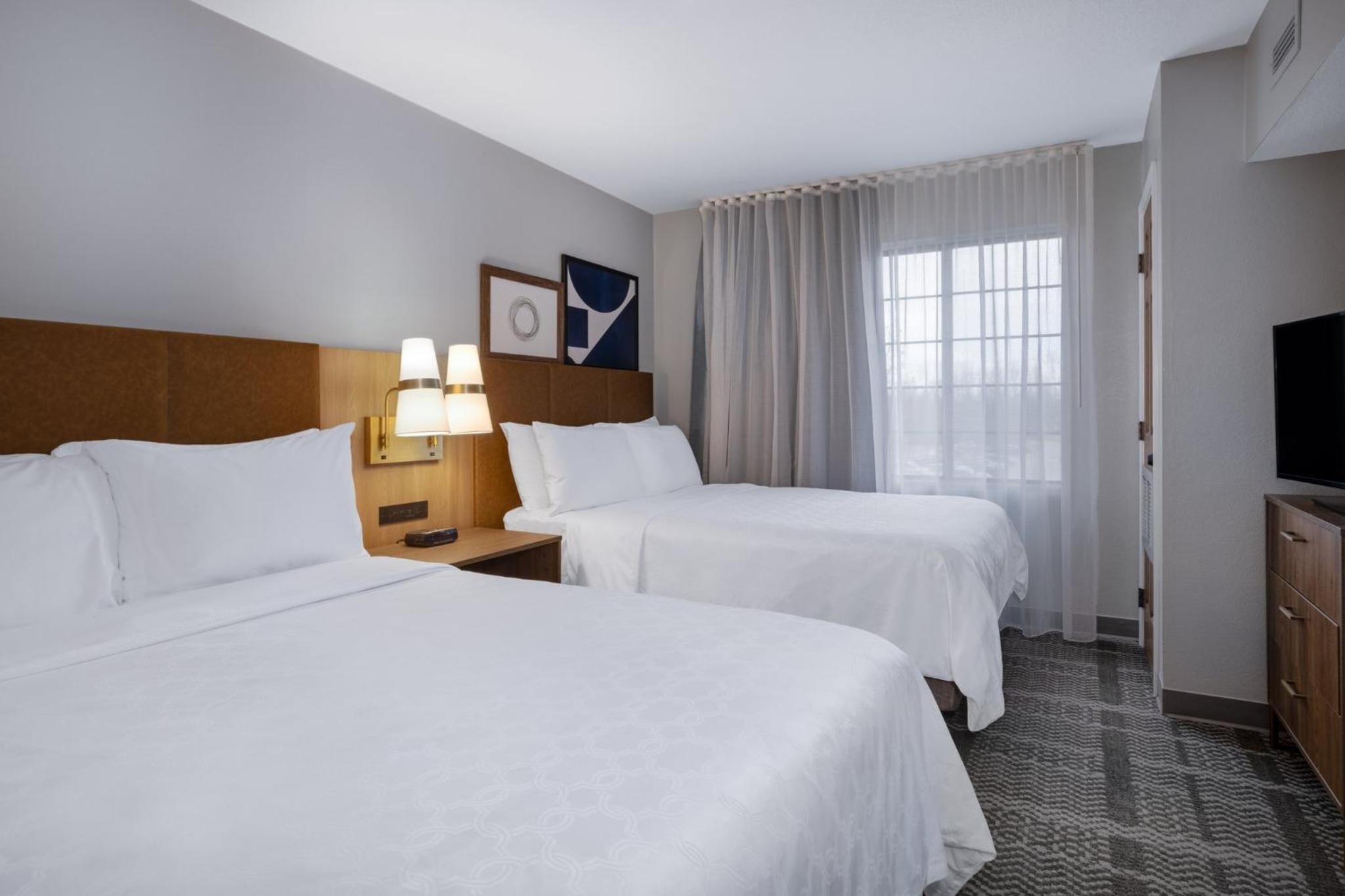 Two-Bedroom Suite - Non-Smoking - Photo 2