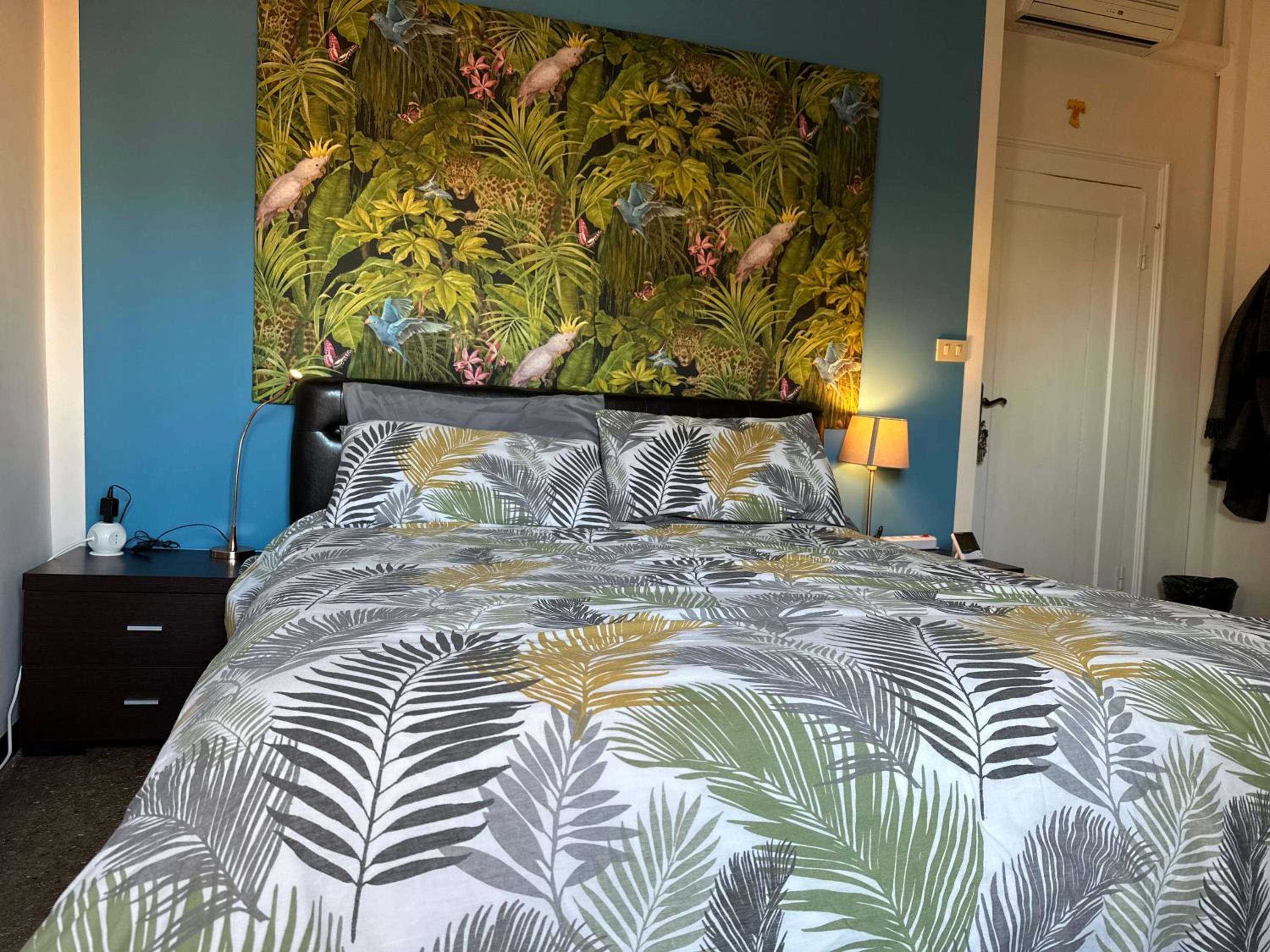 Double Room with Private External Bathroom photo 2