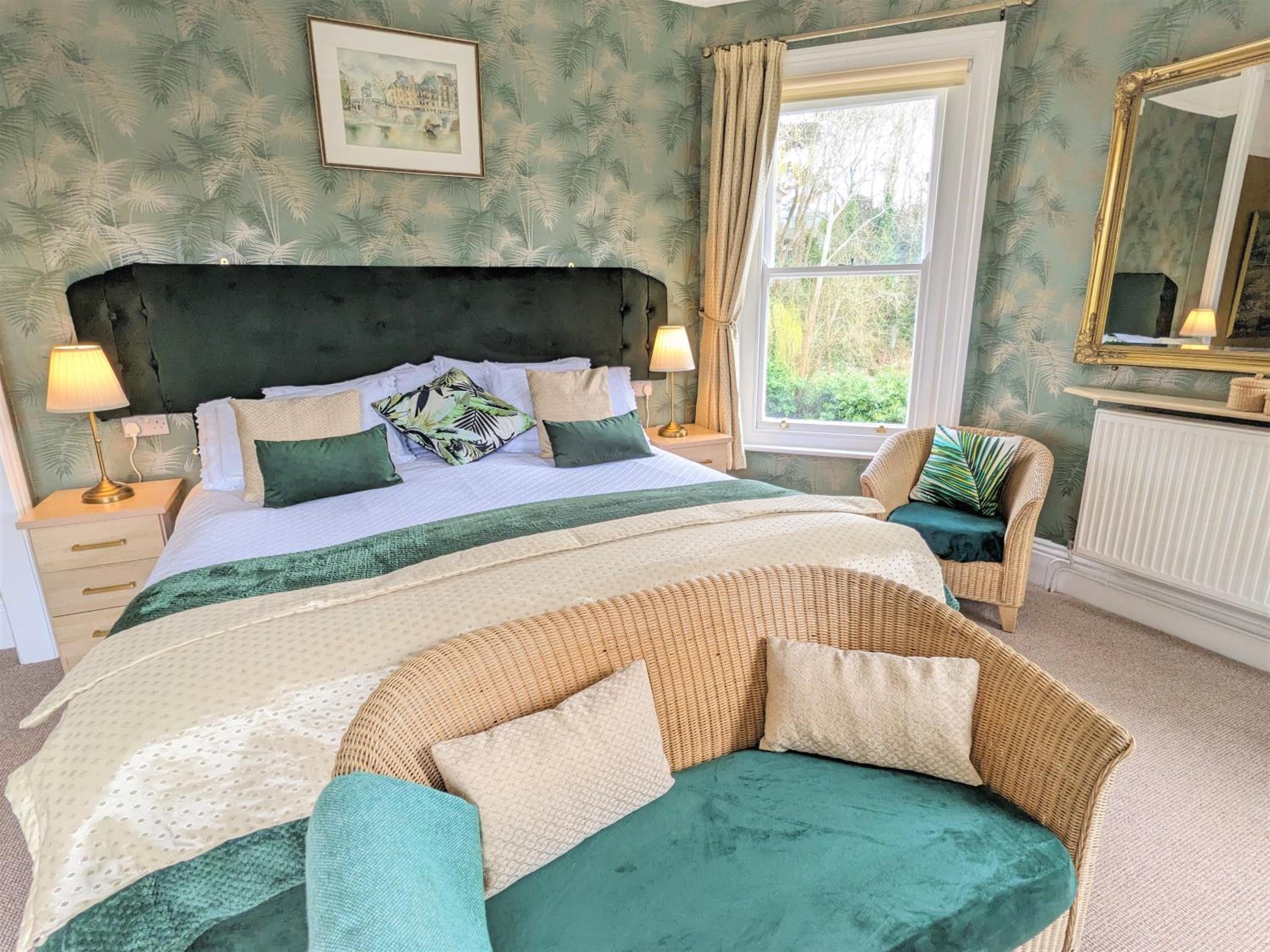 Standard Double or Twin Room photo 3
