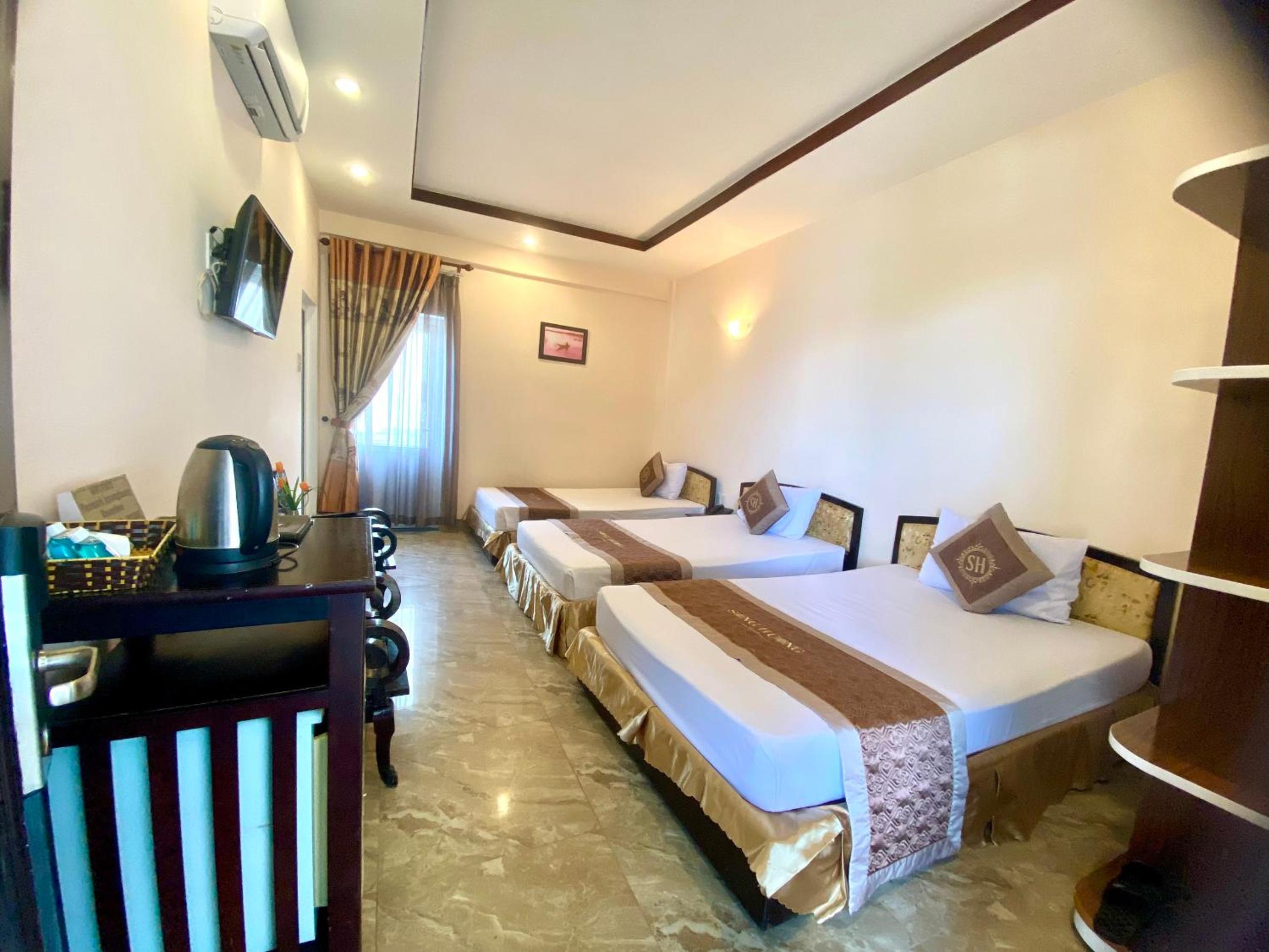 Triple Room with Garden View