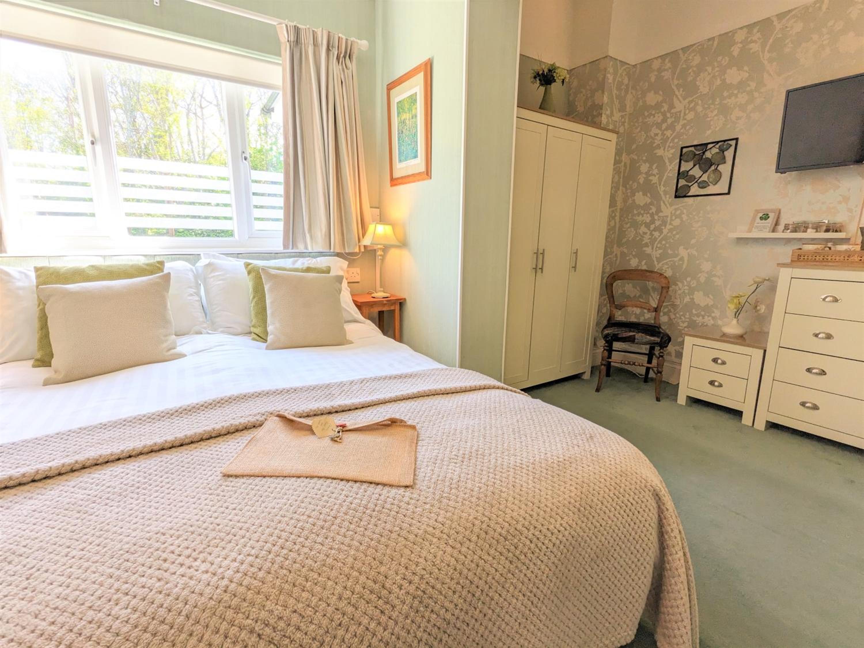 Standard Double Room photo 2