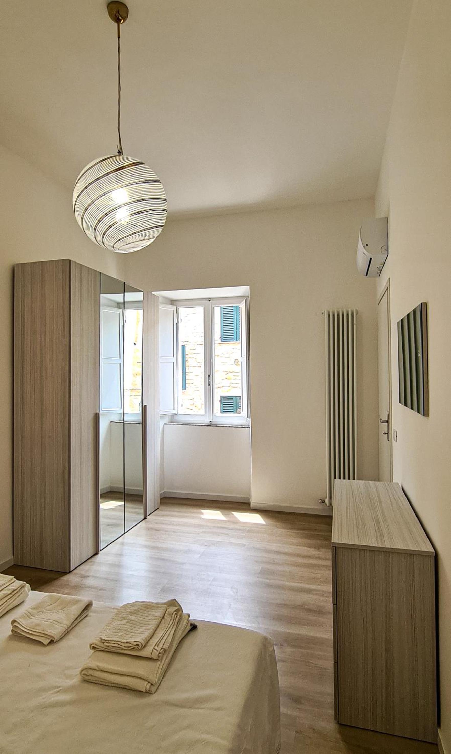 Apartment photo 3