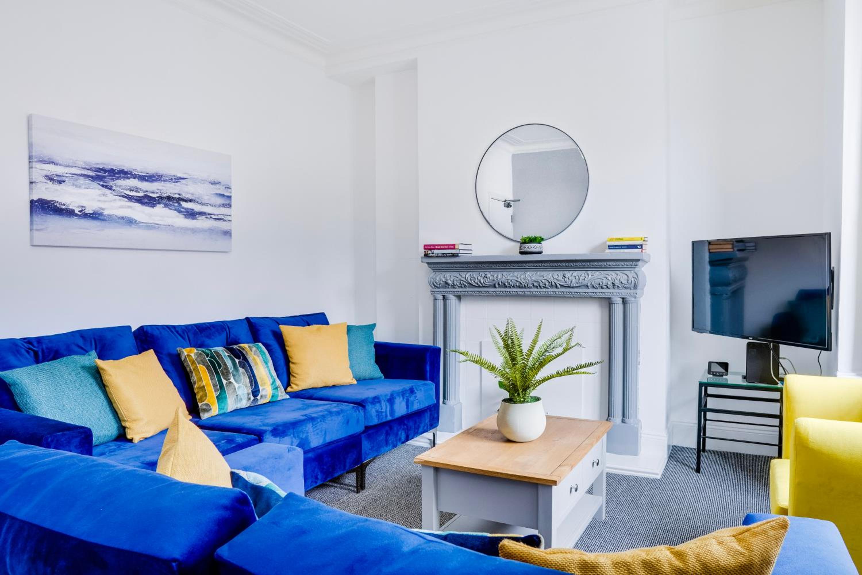 Four-Bedroom House photo 1