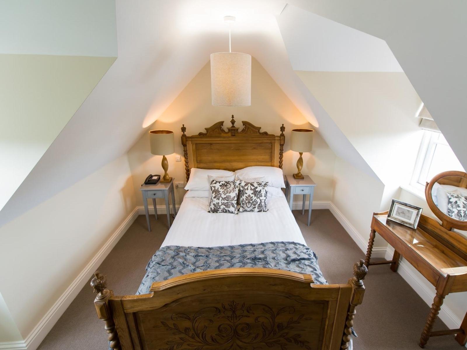 Double Room with Private Bathroom photo 3
