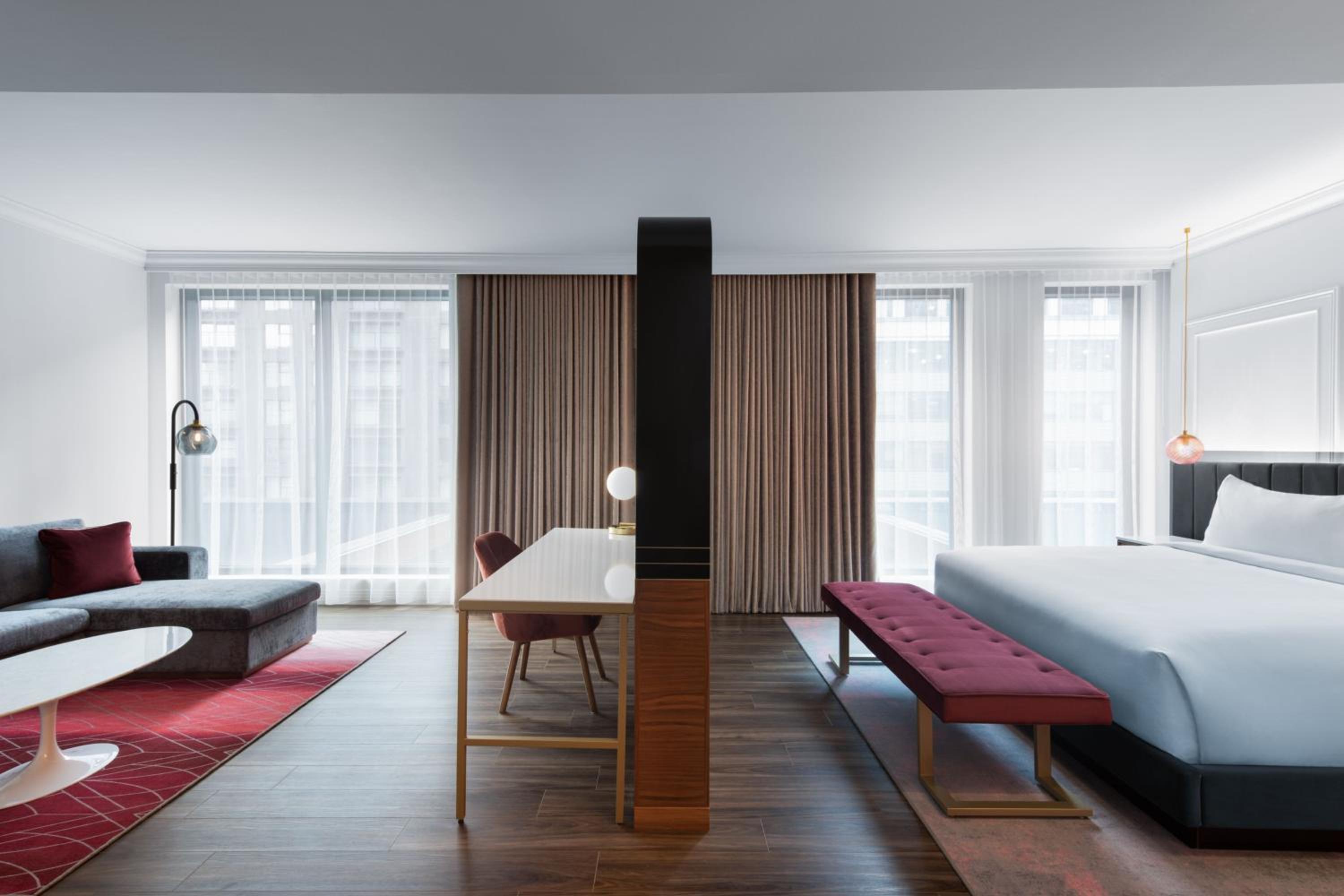 King Suite with City View