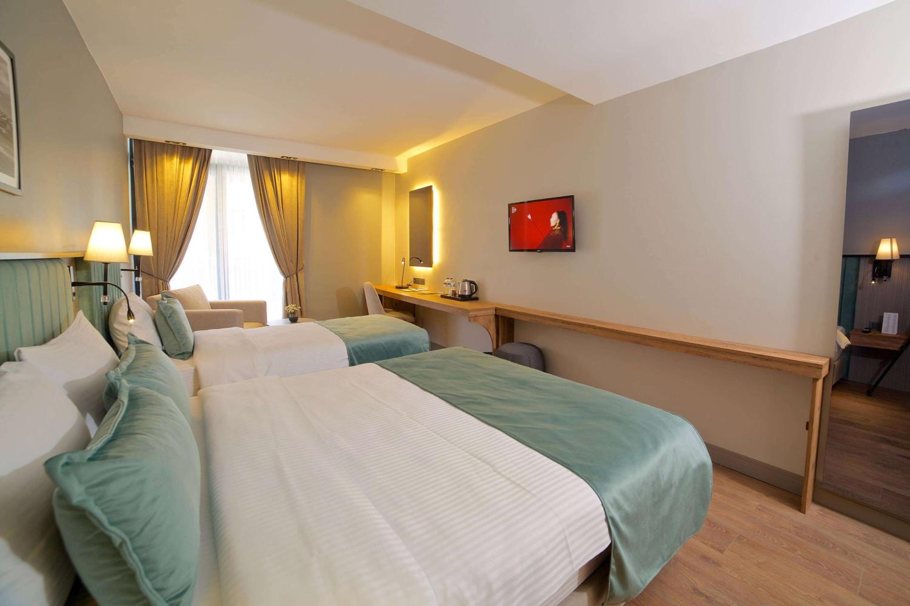 Standard Triple Room photo 3