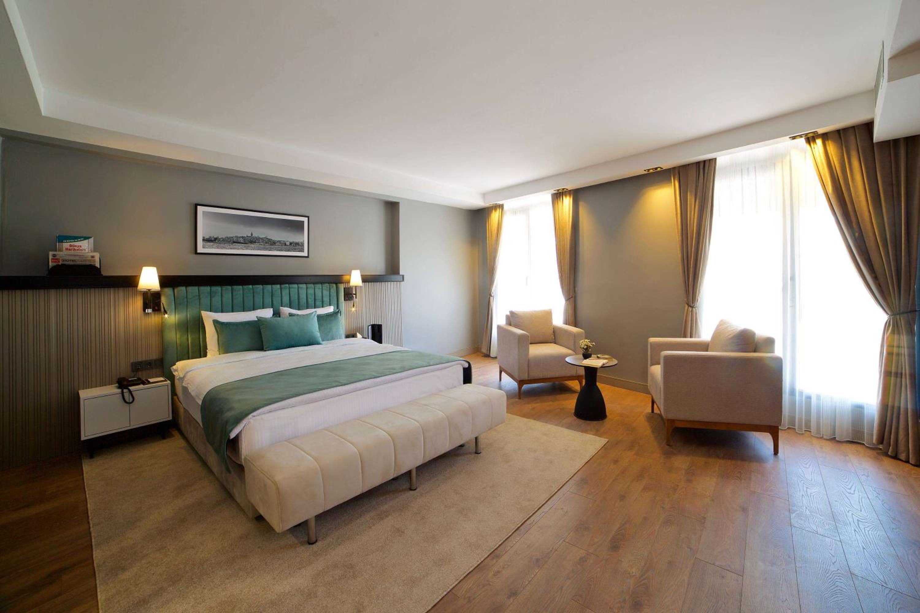 Suite with Turkish Bath photo 2
