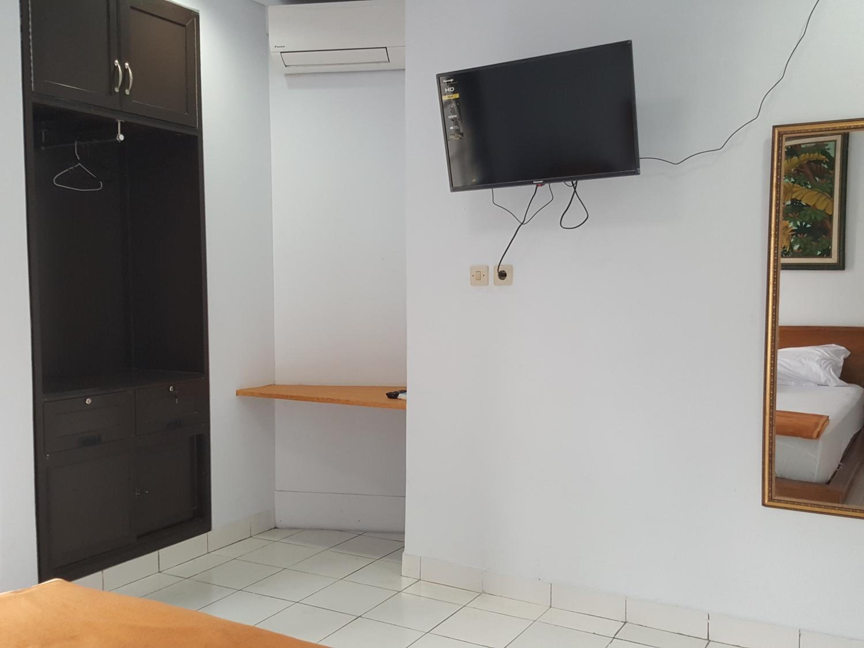 Double Room - Photo 2