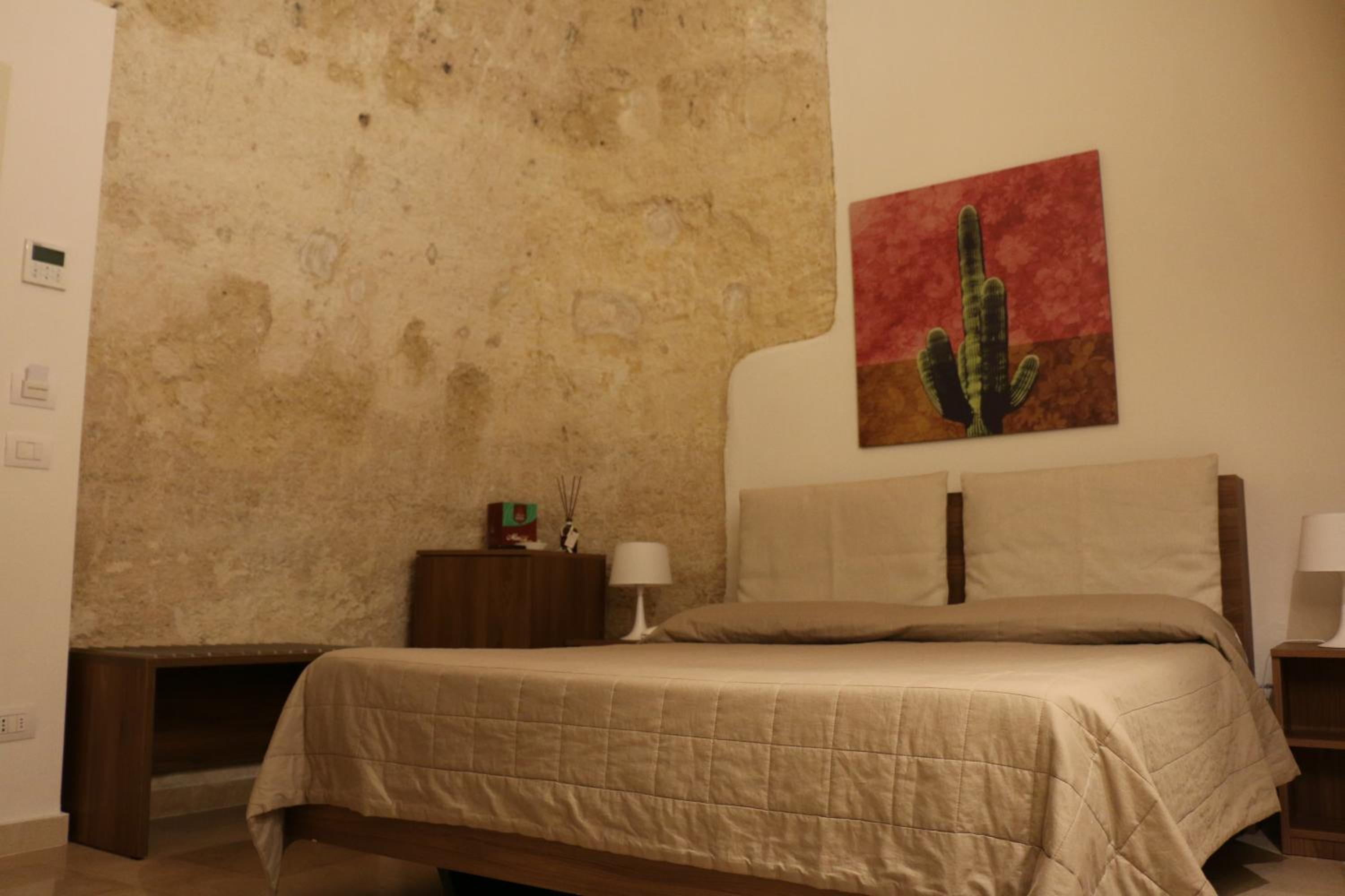 Deluxe Room - Annex - Photo 34