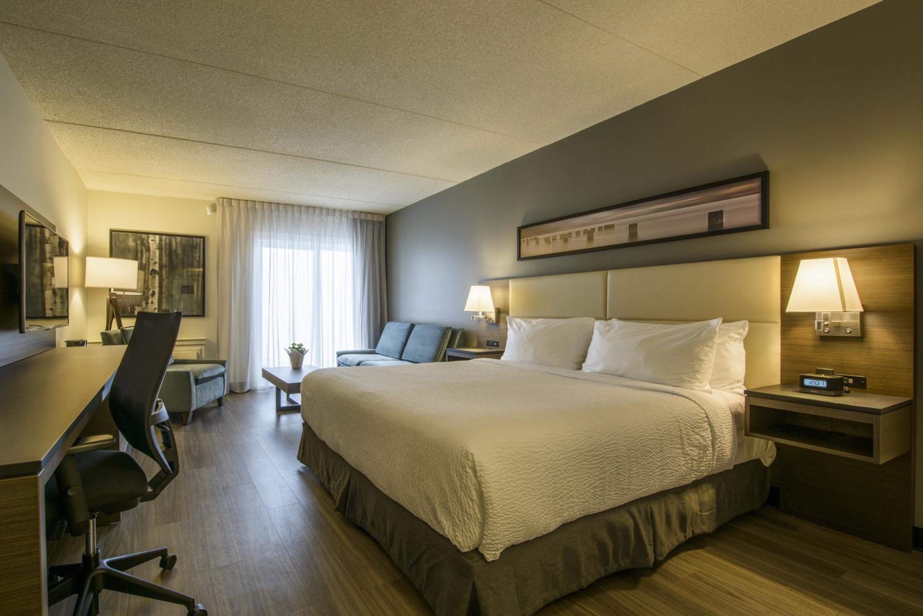 Executive King Room - Photo 2