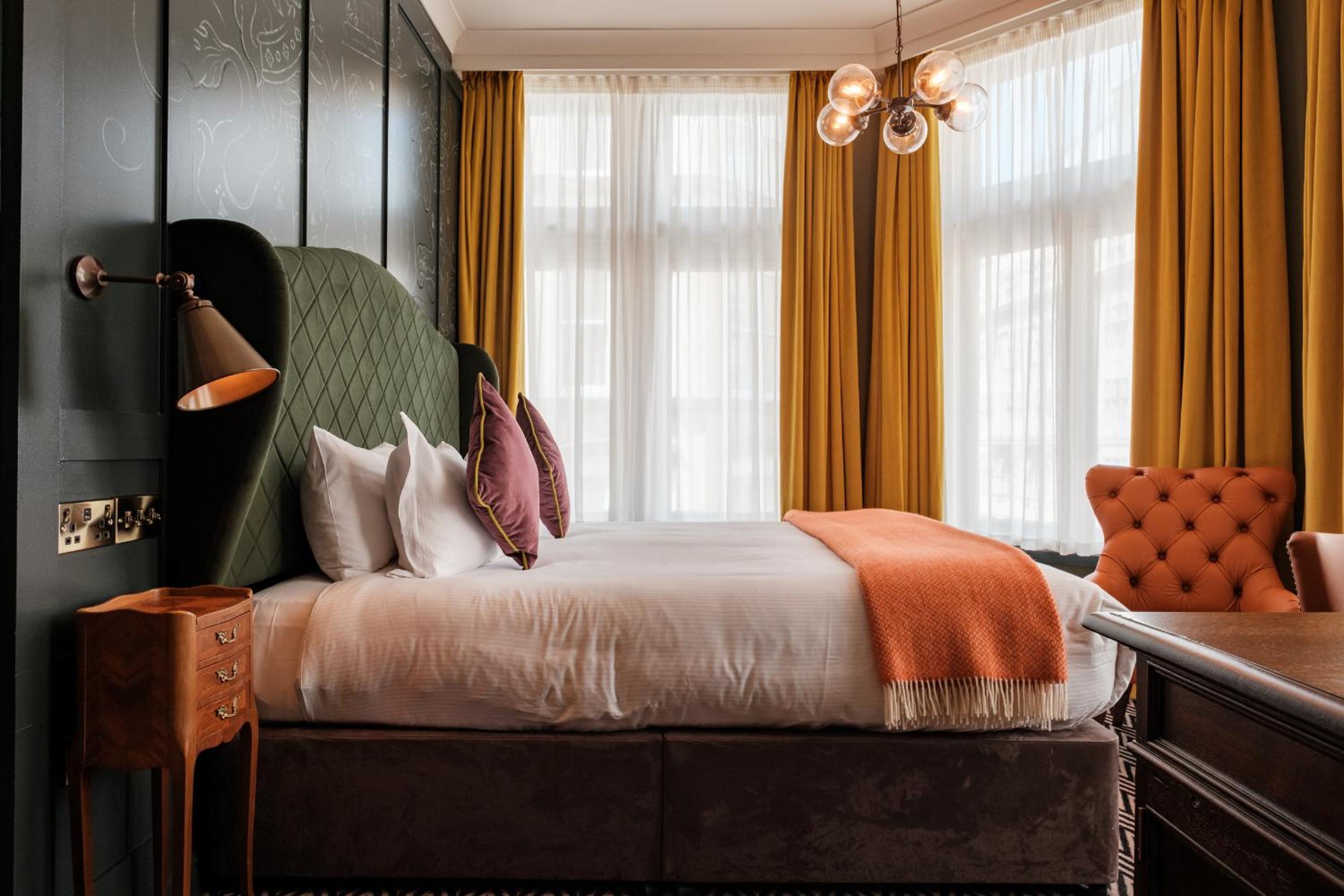 Superior King Room photo 2