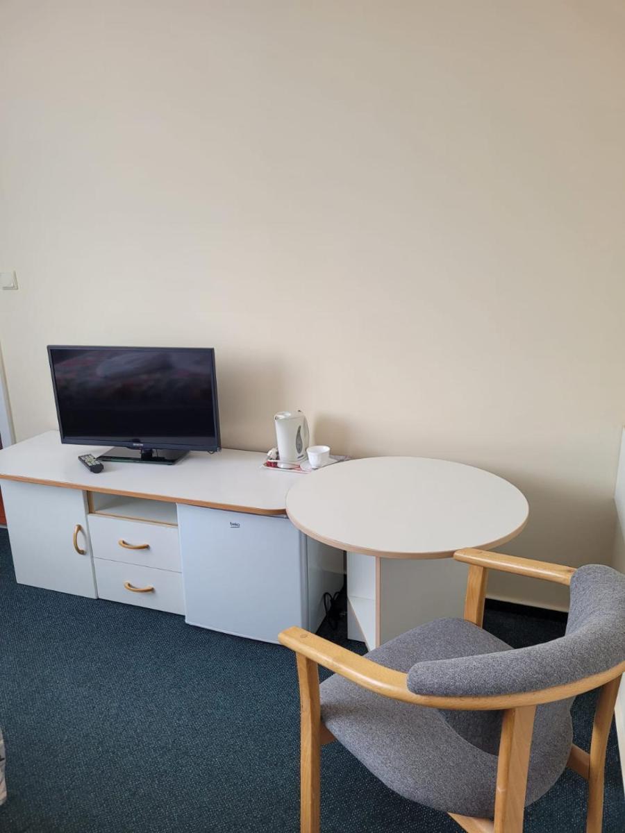 Single Room photo 2