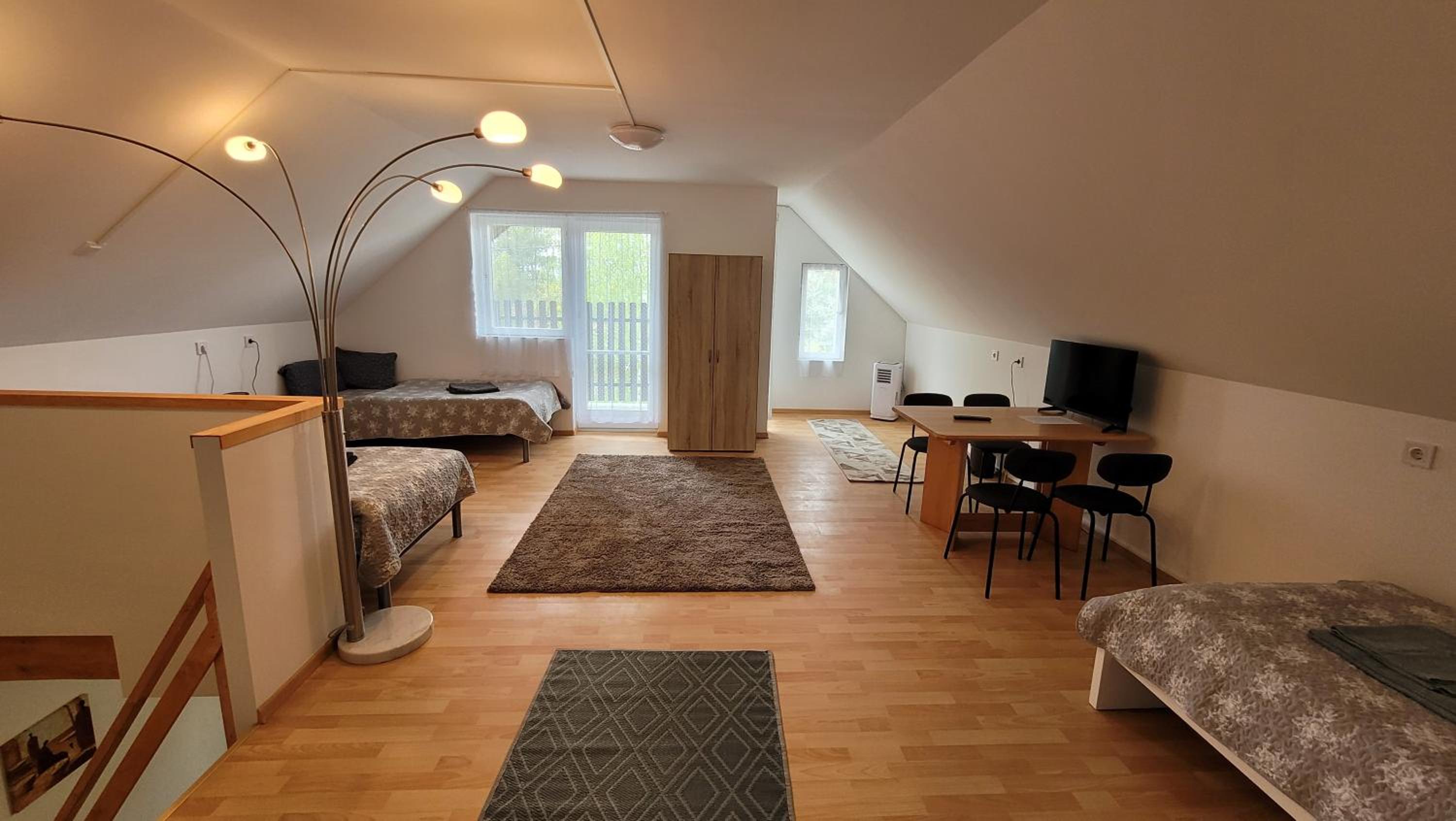Four-Bedroom House photo 1