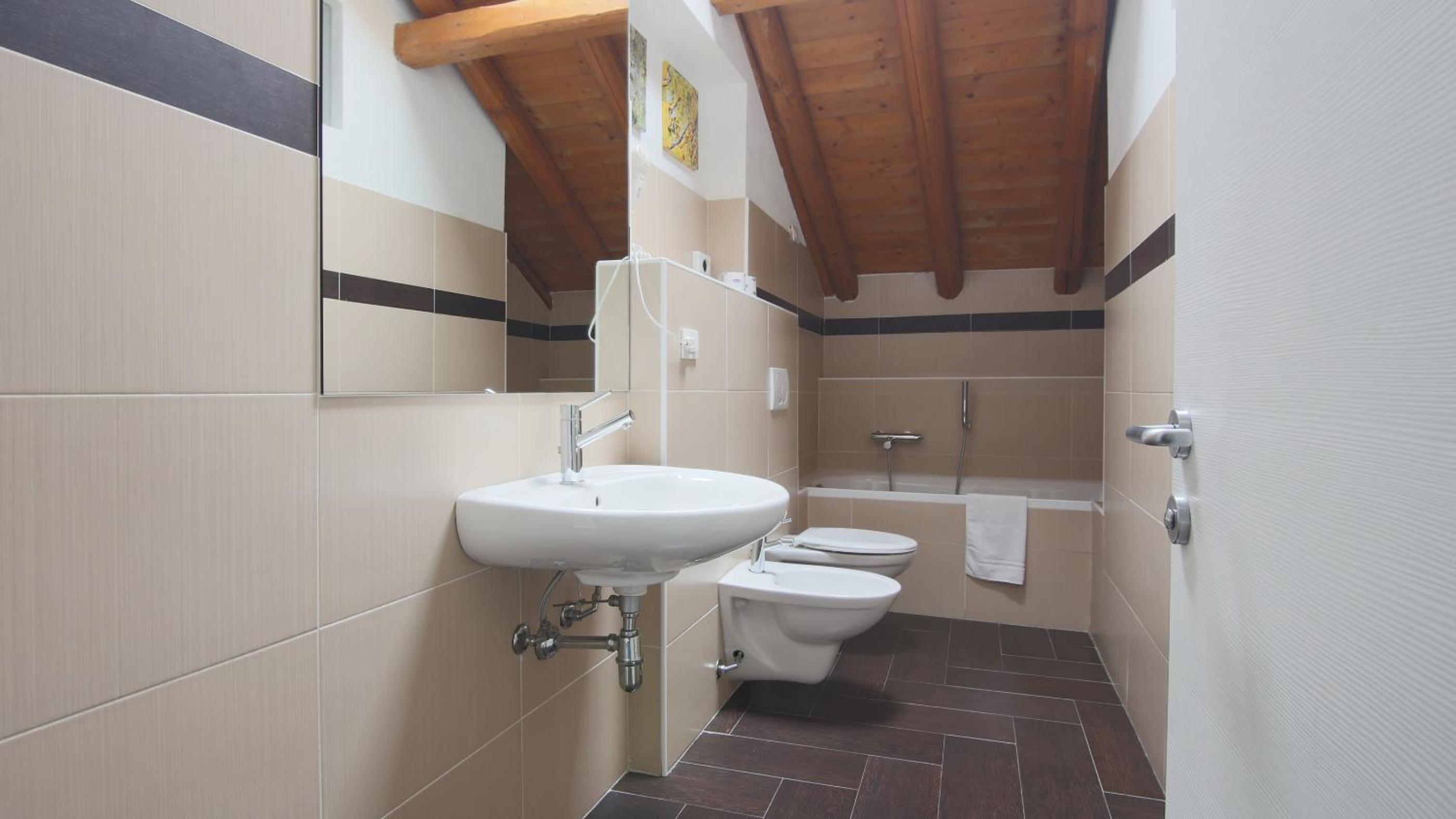Superior Double Room - Photo 13