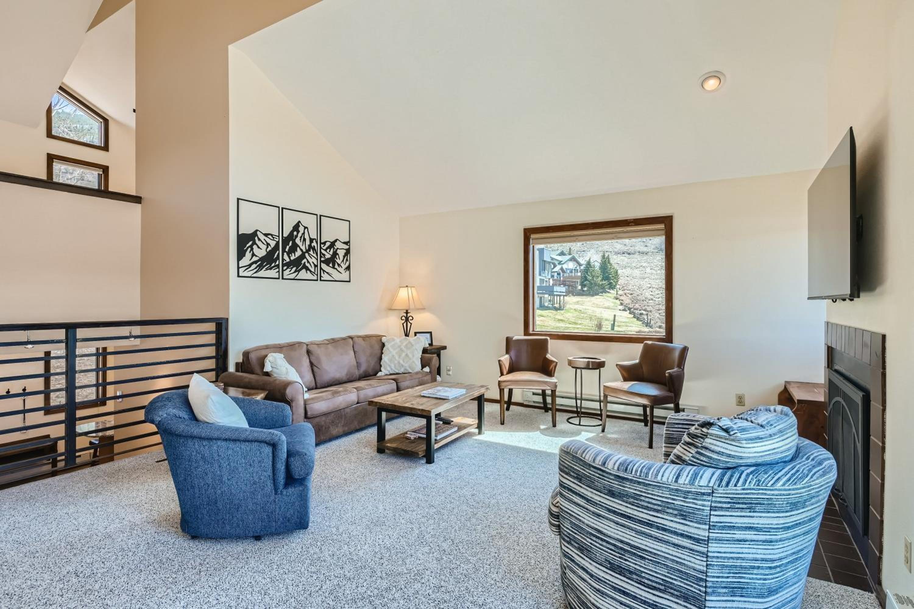 Three-Bedroom Townhouse