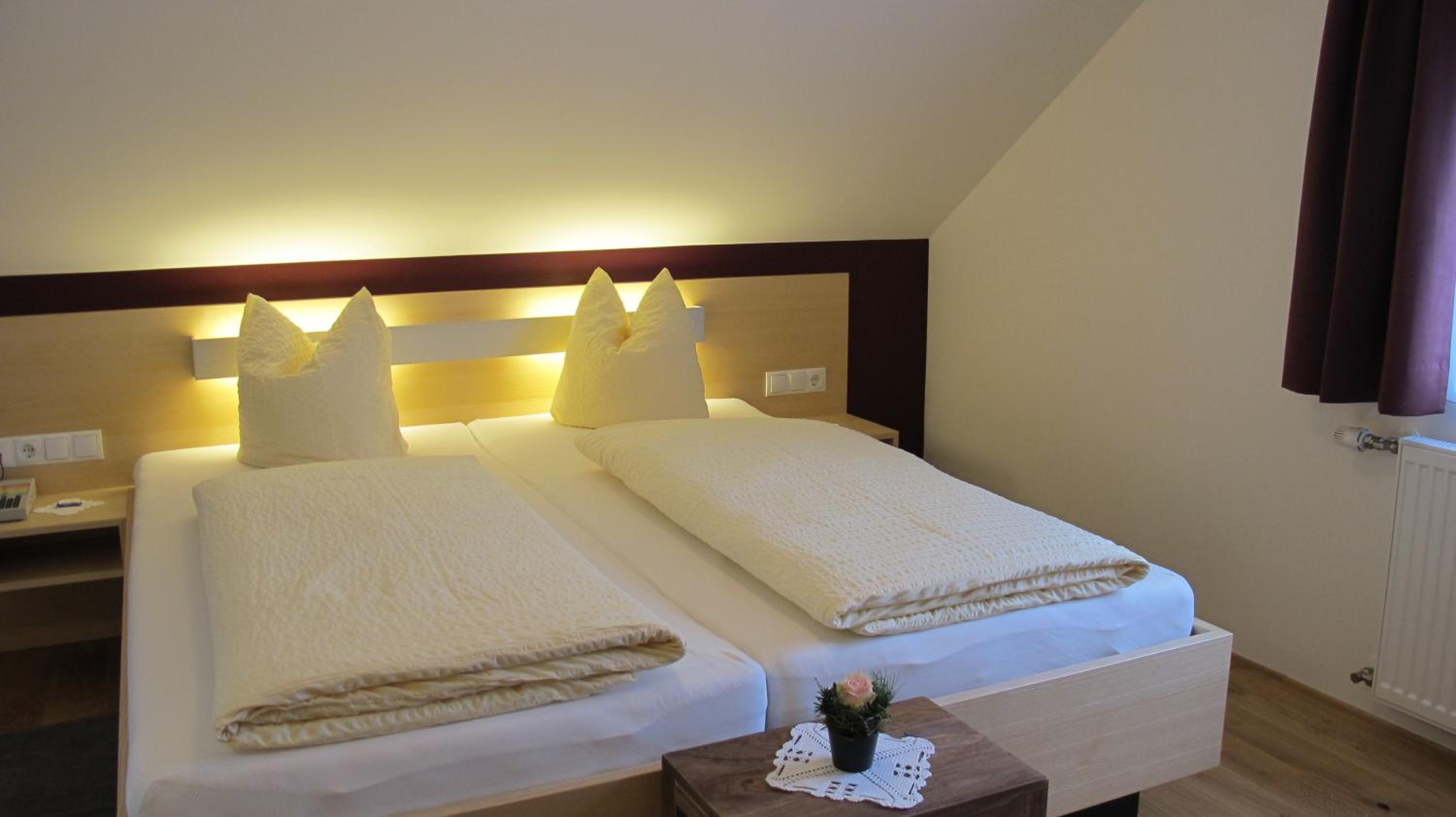 Single Room photo 2
