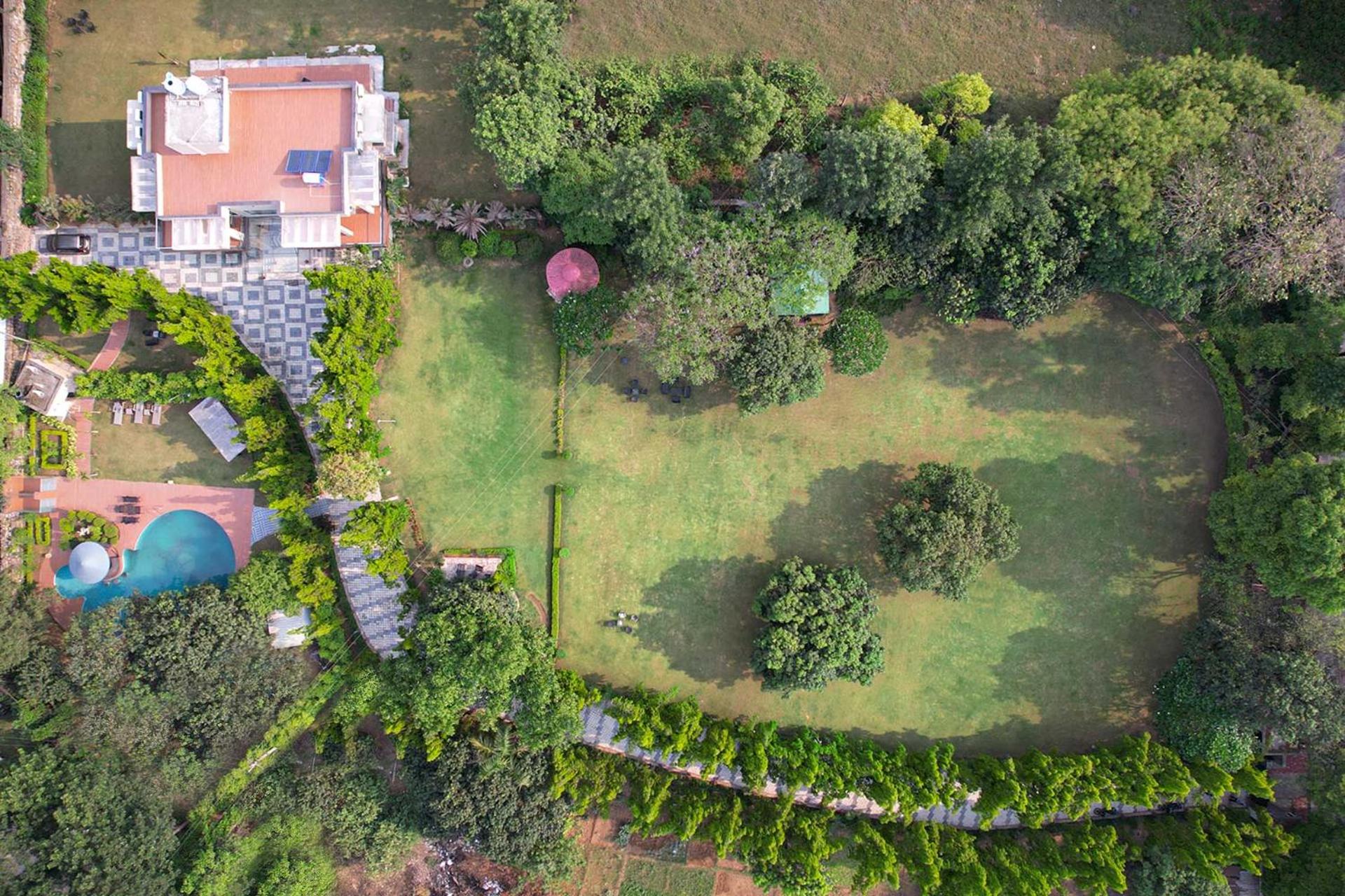 Villa photo 3