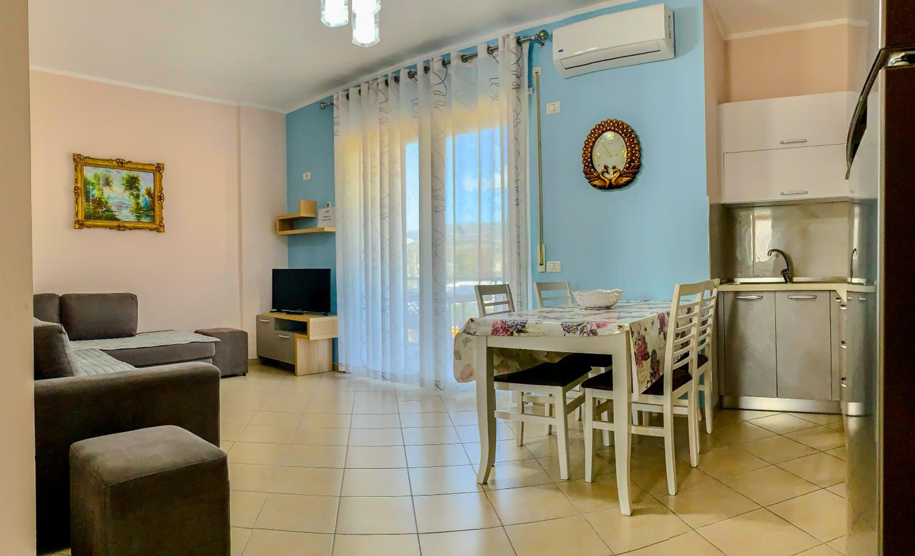 Apartment with Sea View photo 1