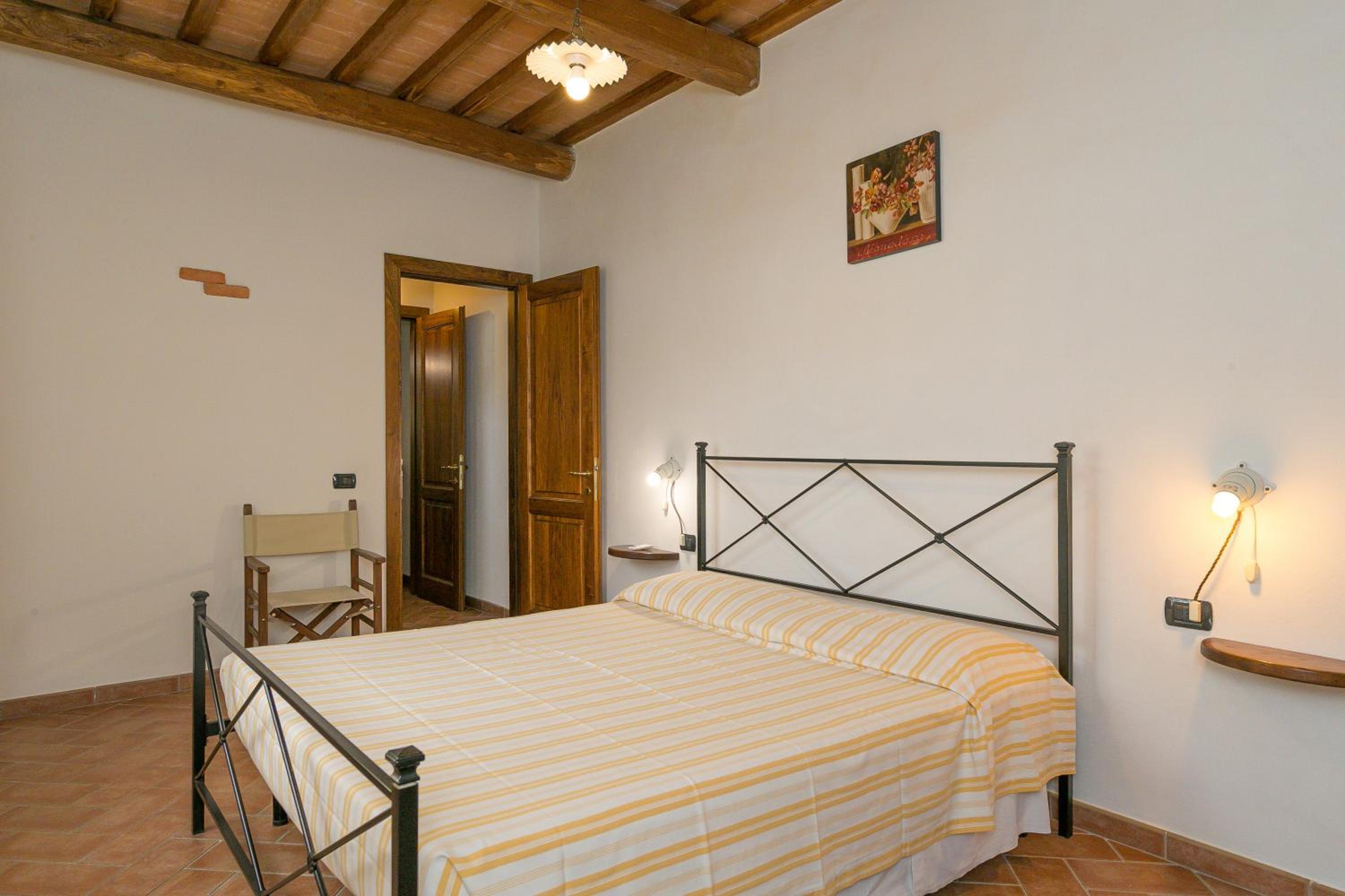 Superior One-Bedroom Apartment