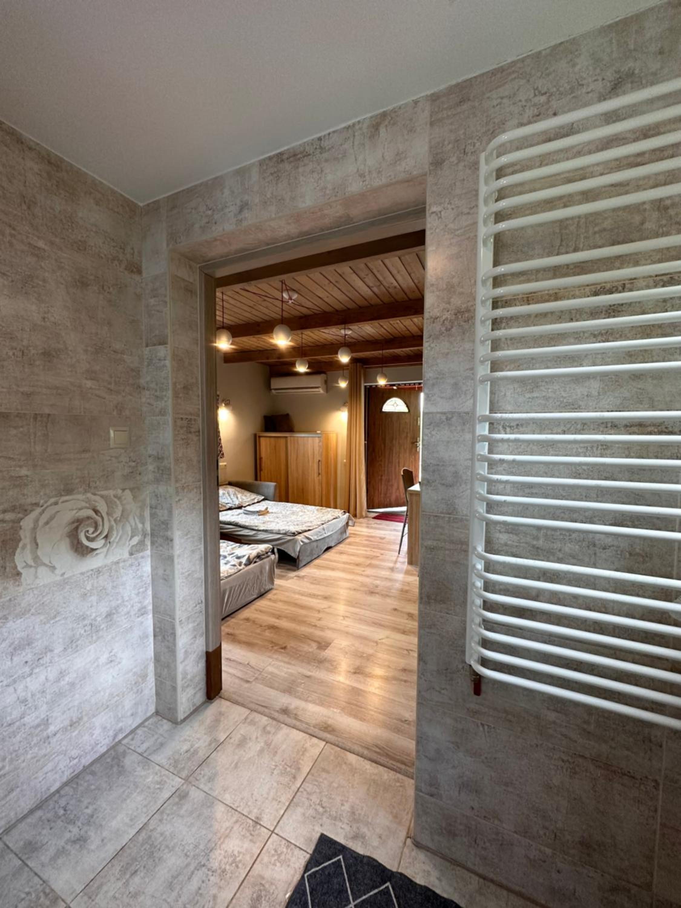 Quadruple Room - Photo 6