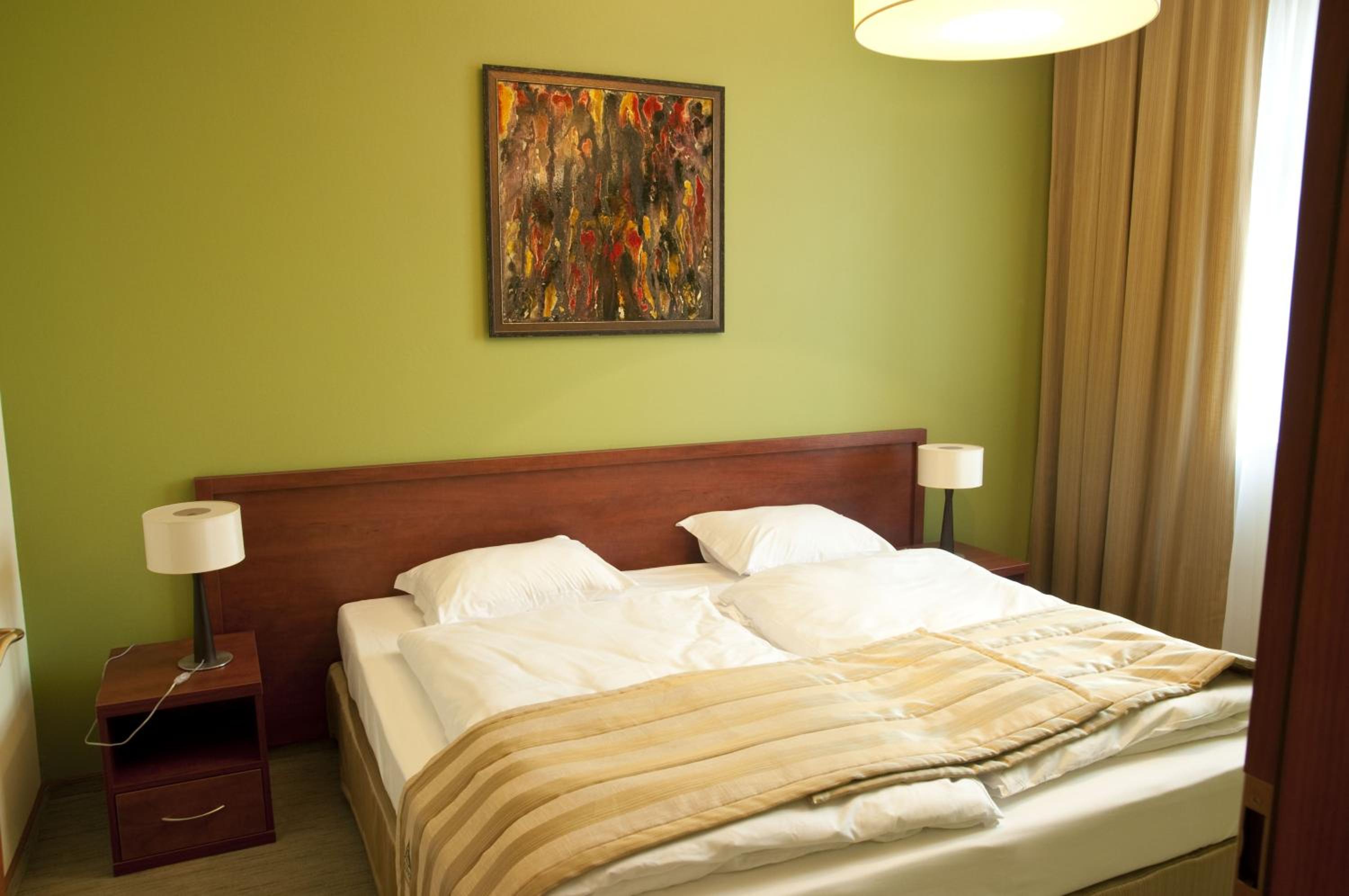 Single Room