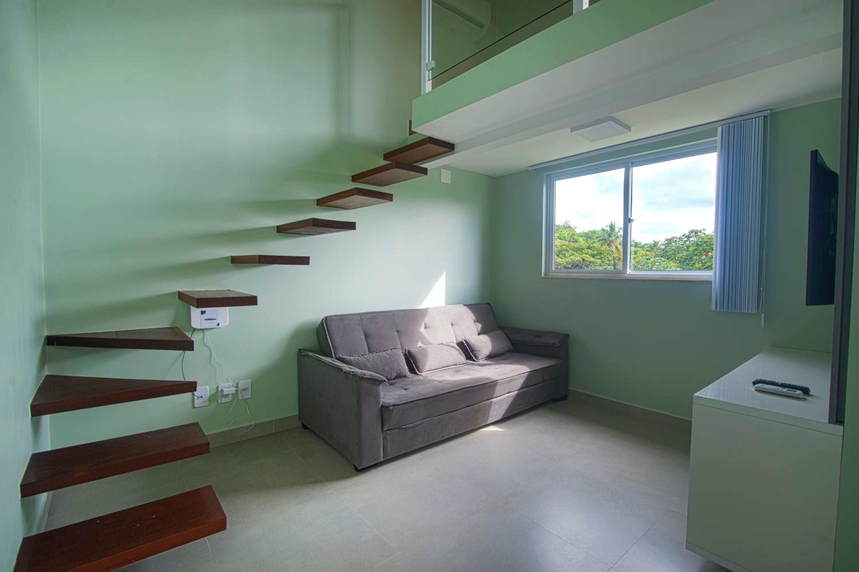 Apartment - Split Level photo 3