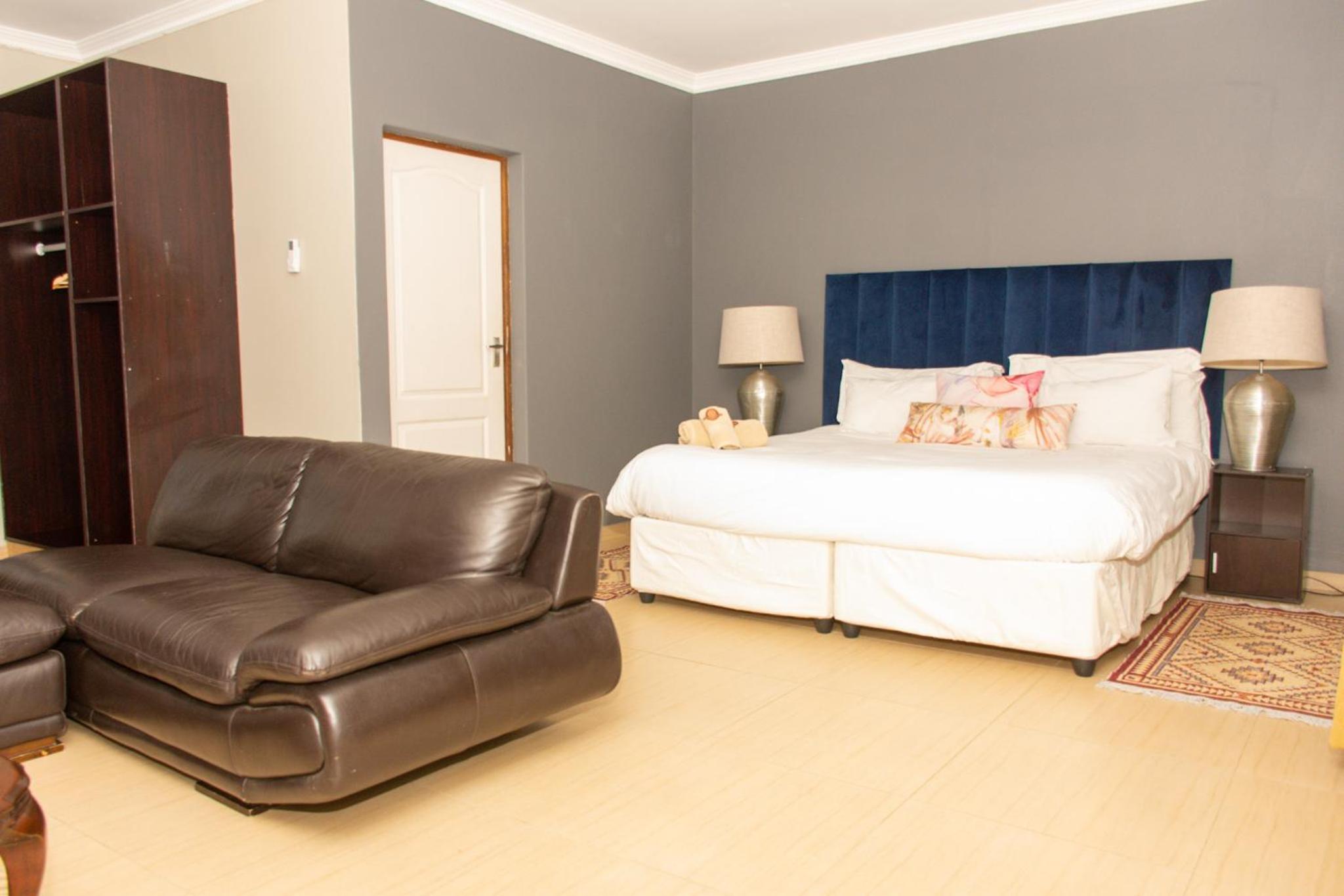 Suite photo 1