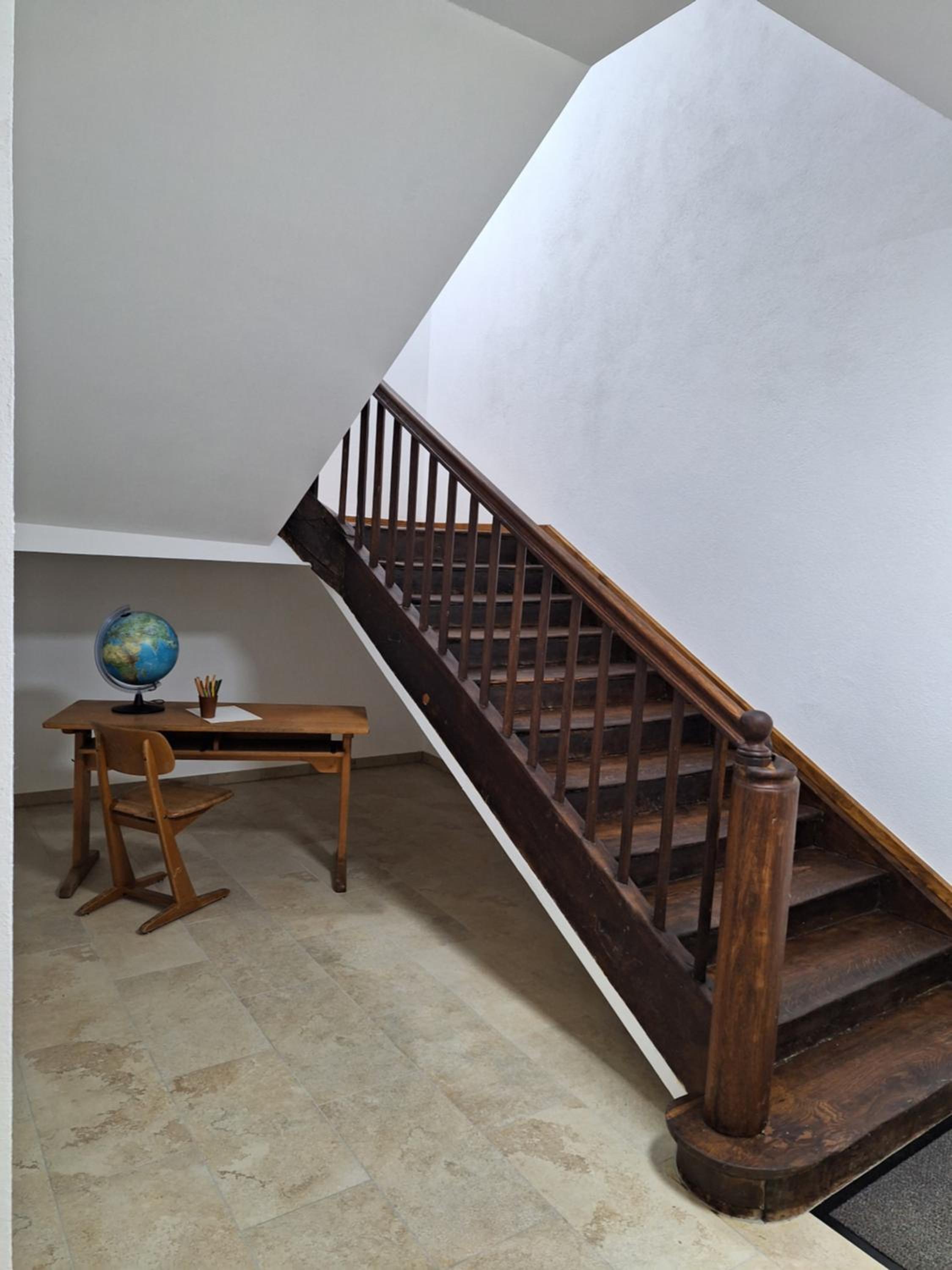 Apartment - Photo 3