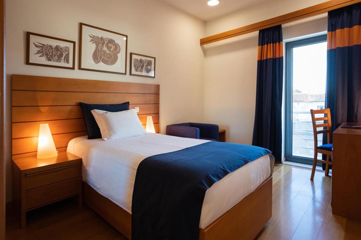 Single Room photo 2