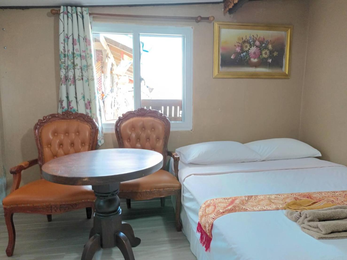 Queen Room with Sea View photo 1